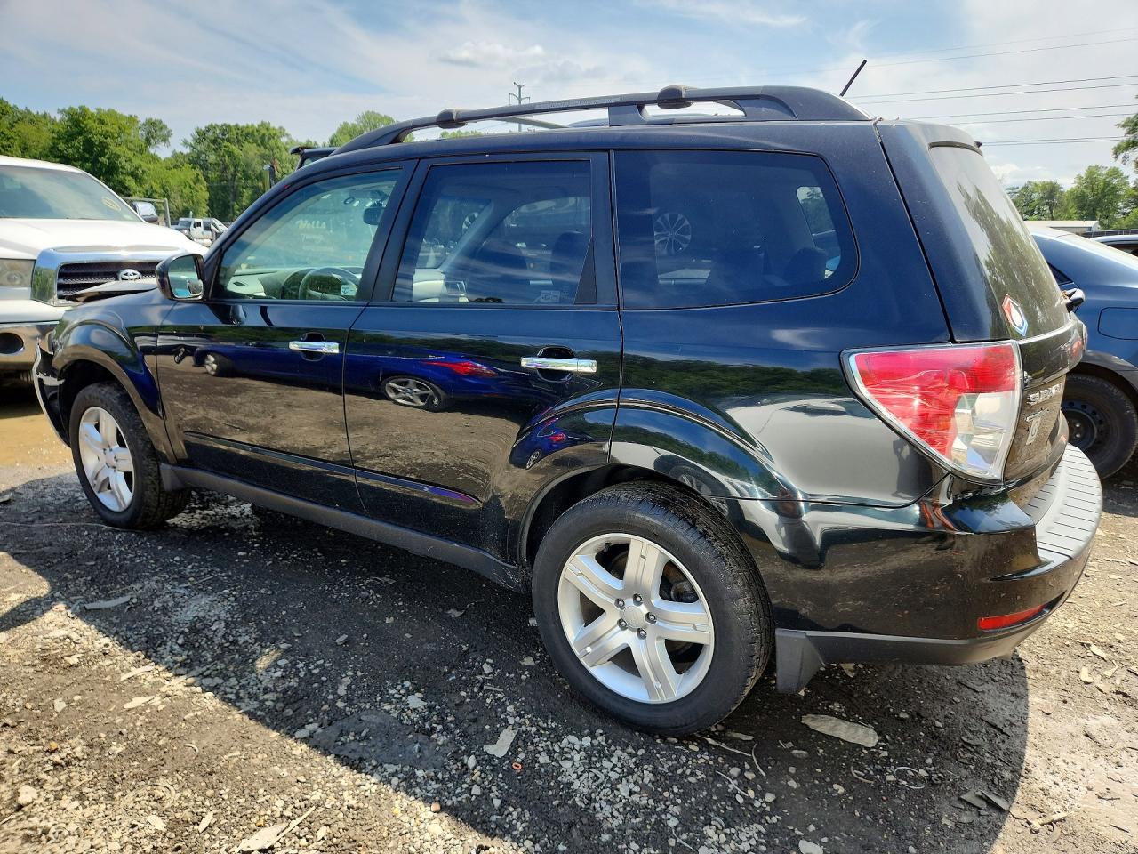 2010 Subaru Forester 2.5x Limited Black vin: JF2SH6DC4AH749879