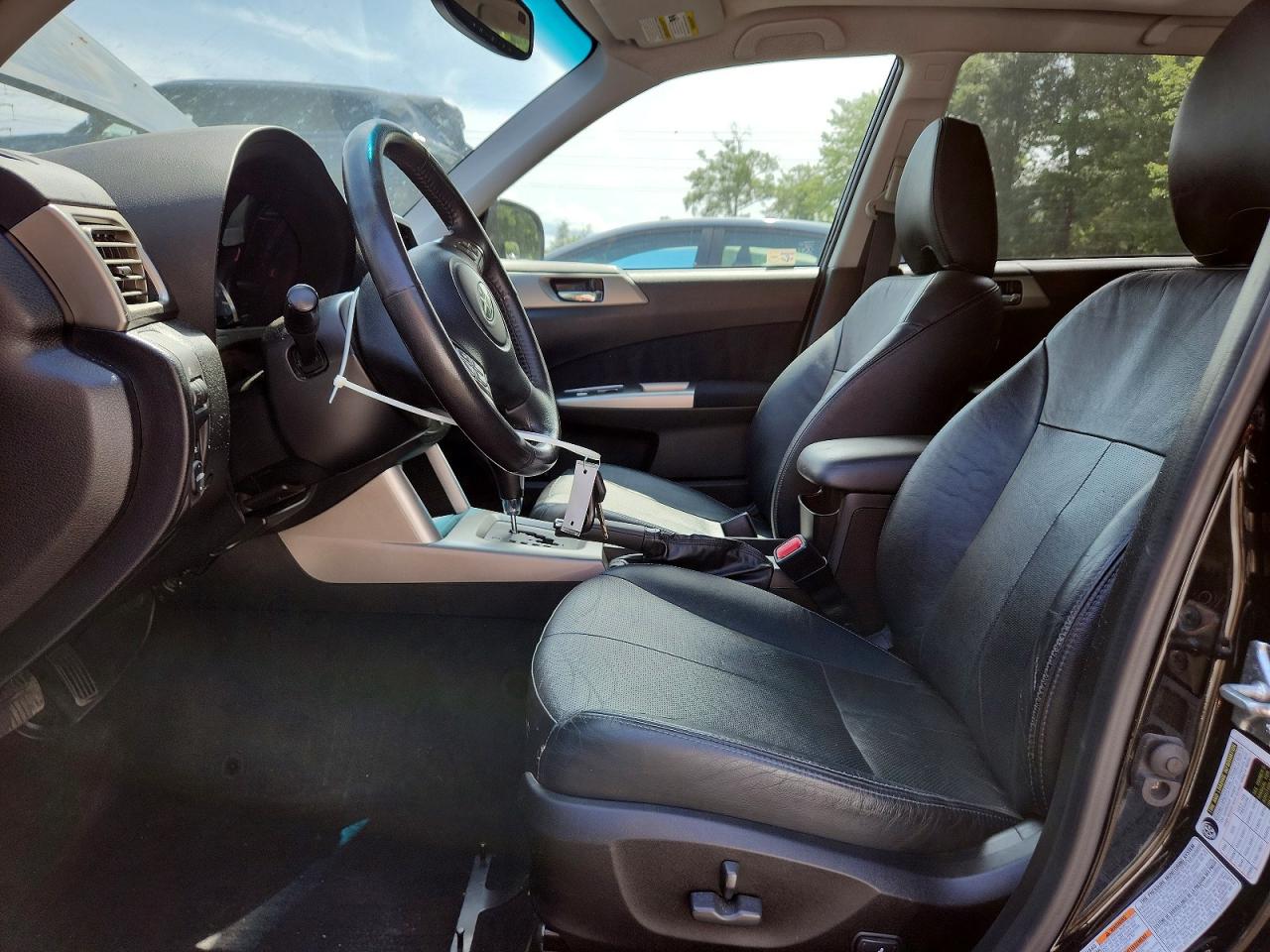 2010 Subaru Forester 2.5x Limited Black vin: JF2SH6DC4AH749879