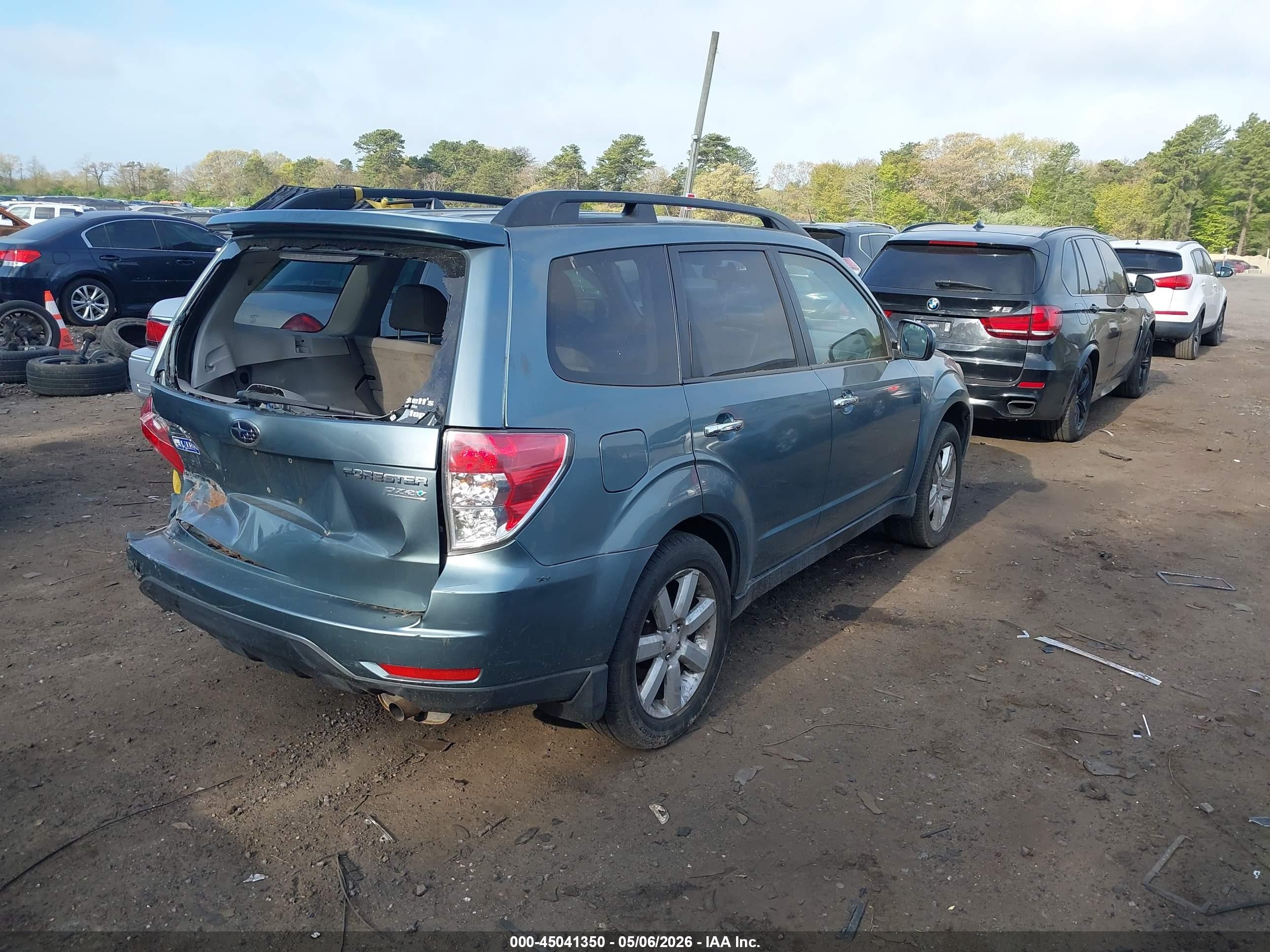 2010 Subaru Forester 2.5x Limited Blue vin: JF2SH6DC4AH754001
