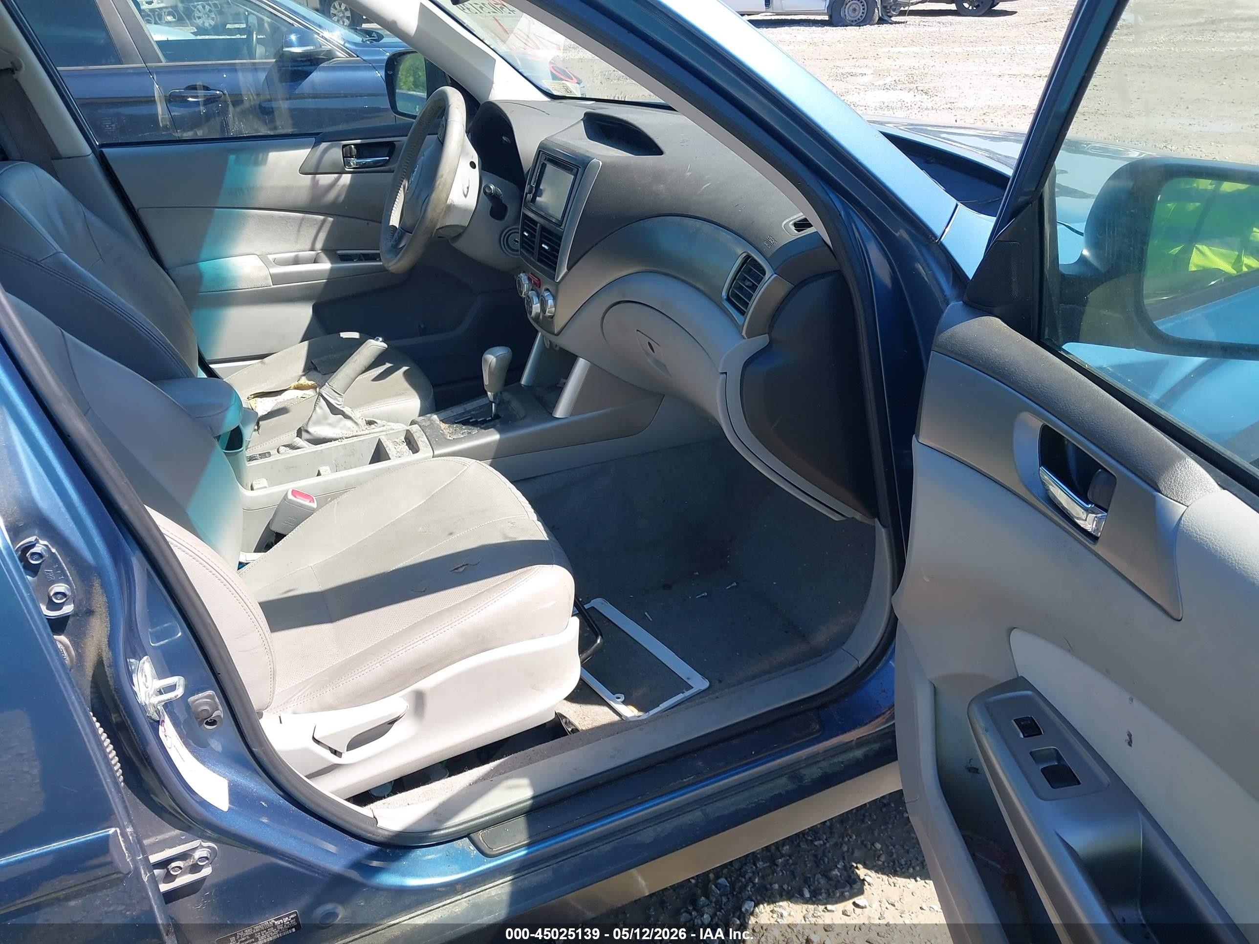 2010 Subaru Forester 2.5x Limited Blue vin: JF2SH6DC4AH761059
