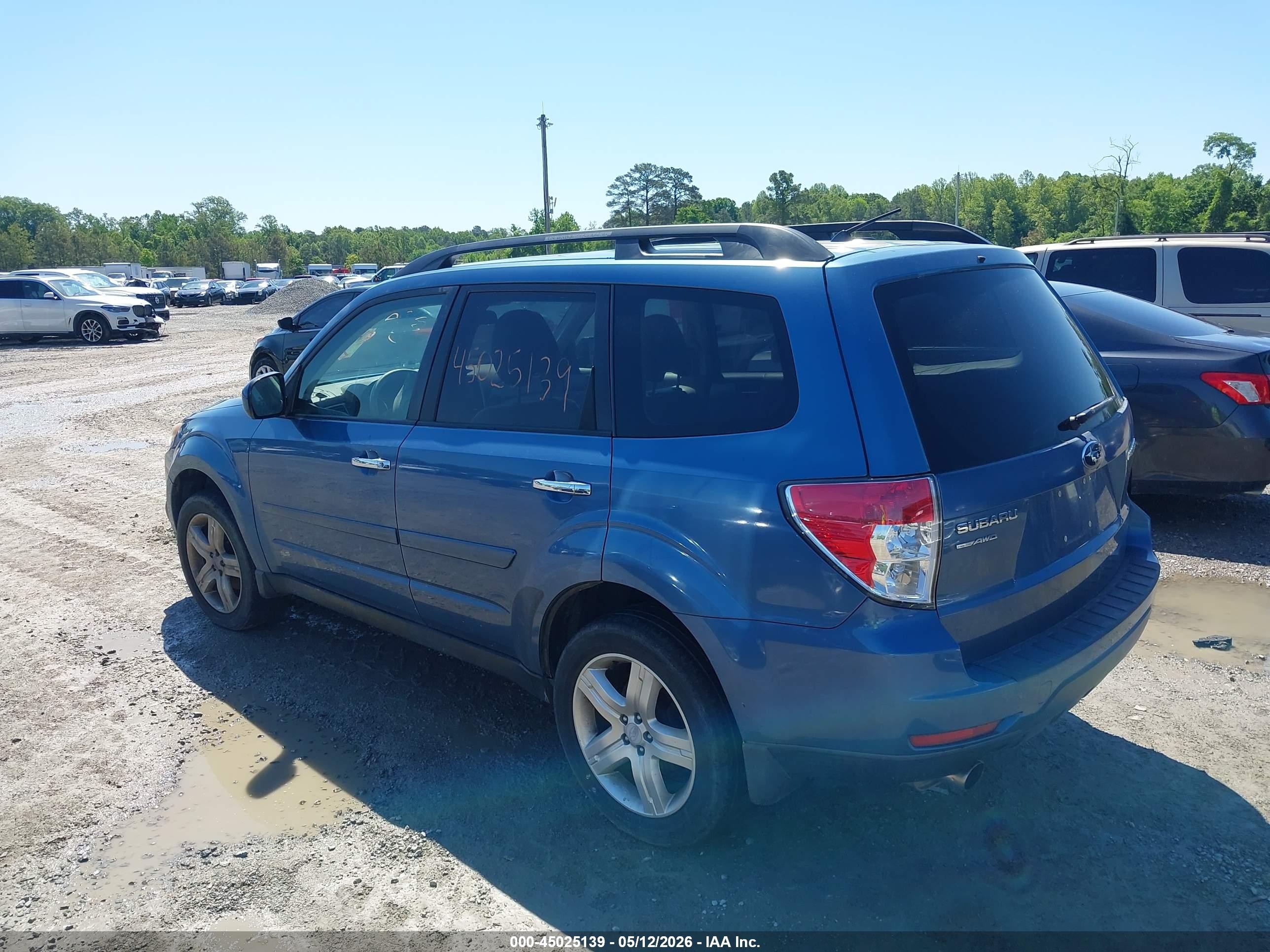 2010 Subaru Forester 2.5x Limited Blue vin: JF2SH6DC4AH761059