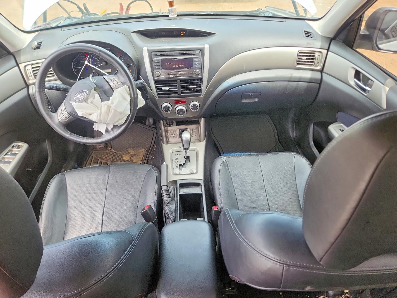 2010 Subaru Forester 2.5x Limited Silver vin: JF2SH6DC4AH904169