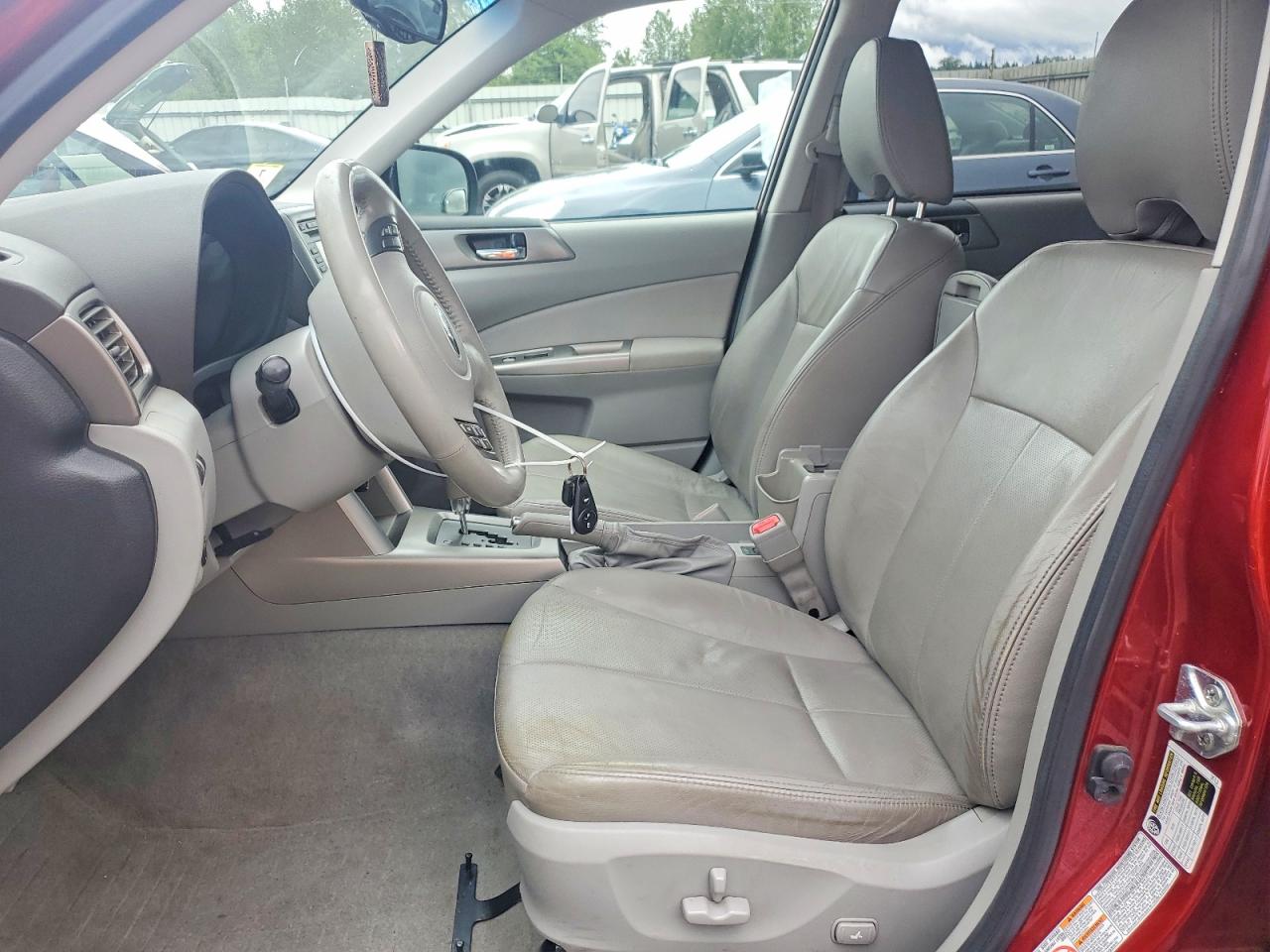 2010 Subaru Forester 2.5x Limited Red vin: JF2SH6DC5AH706121