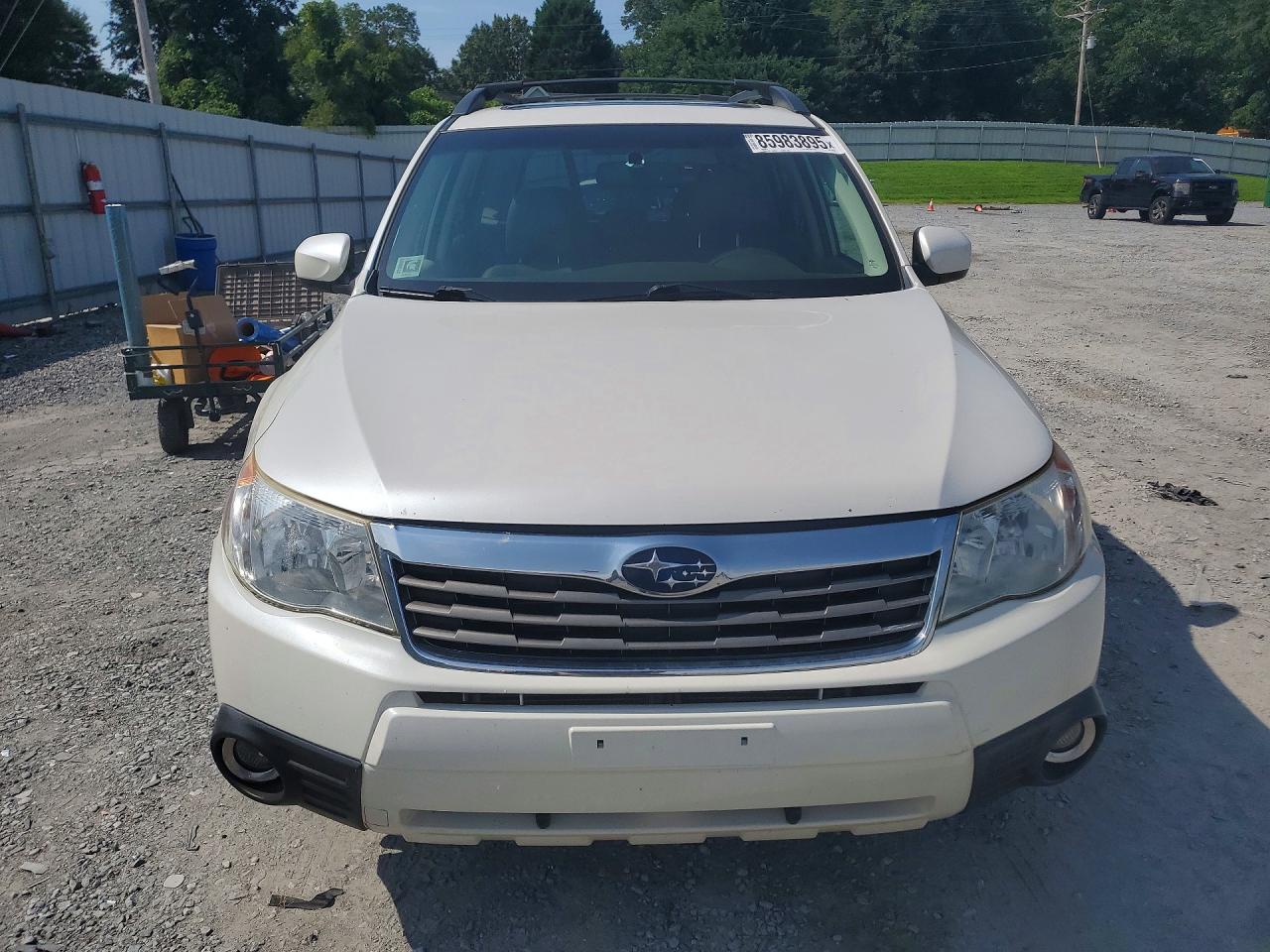 2010 Subaru Forester 2.5x Limited White vin: JF2SH6DC5AH710069