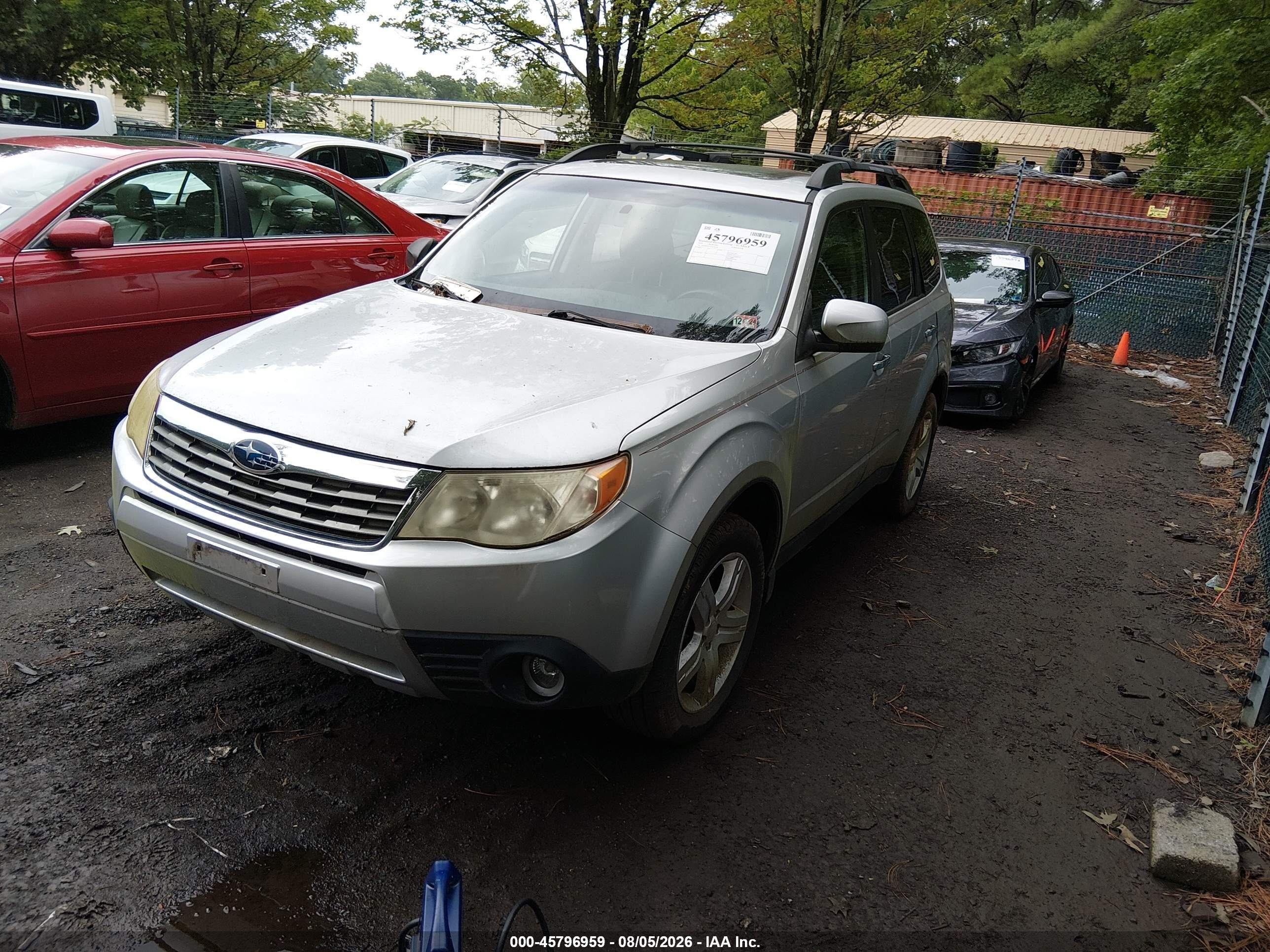 2010 Subaru Forester 2.5x Limited Silver vin: JF2SH6DC5AH734128