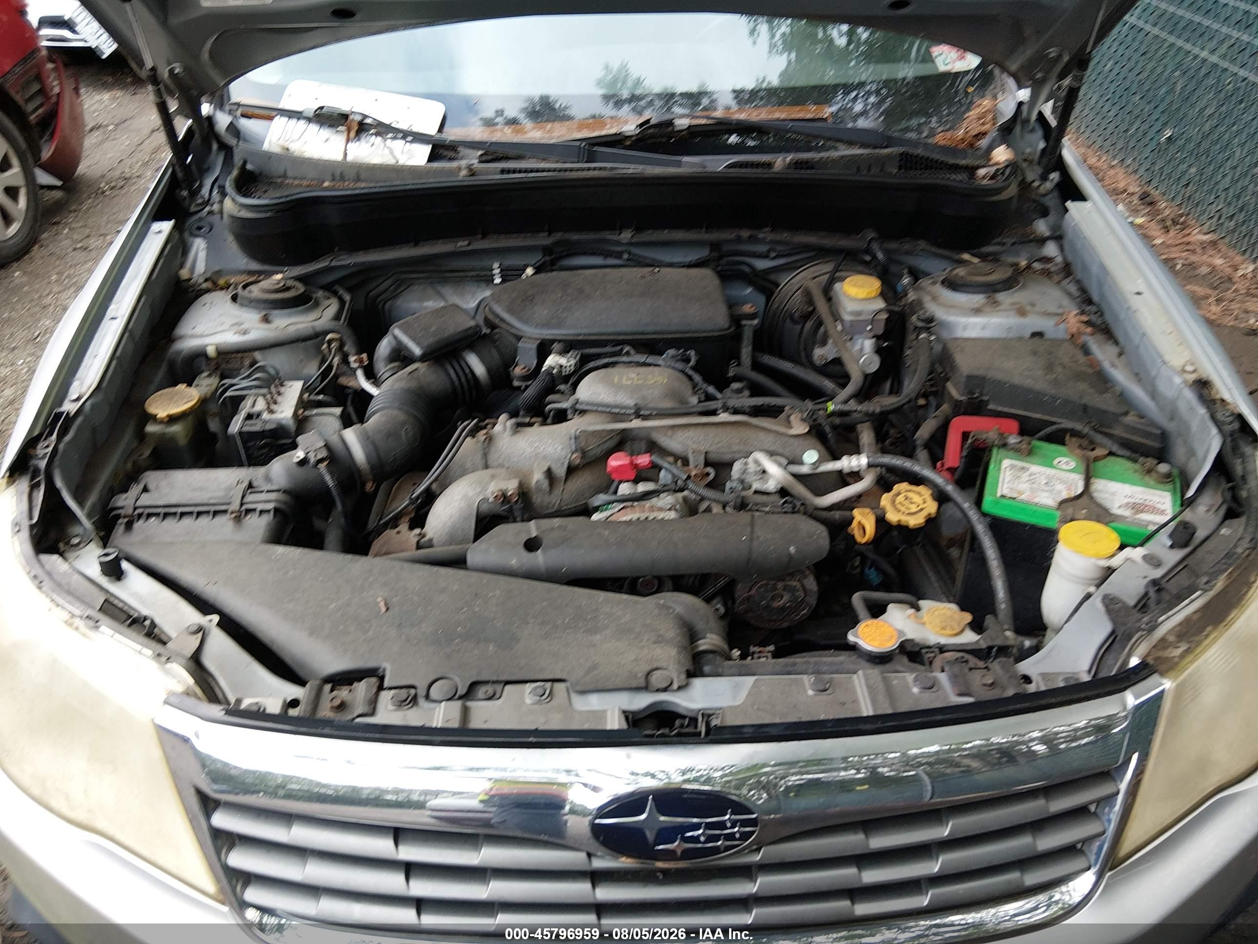 2010 Subaru Forester 2.5x Limited Silver vin: JF2SH6DC5AH734128