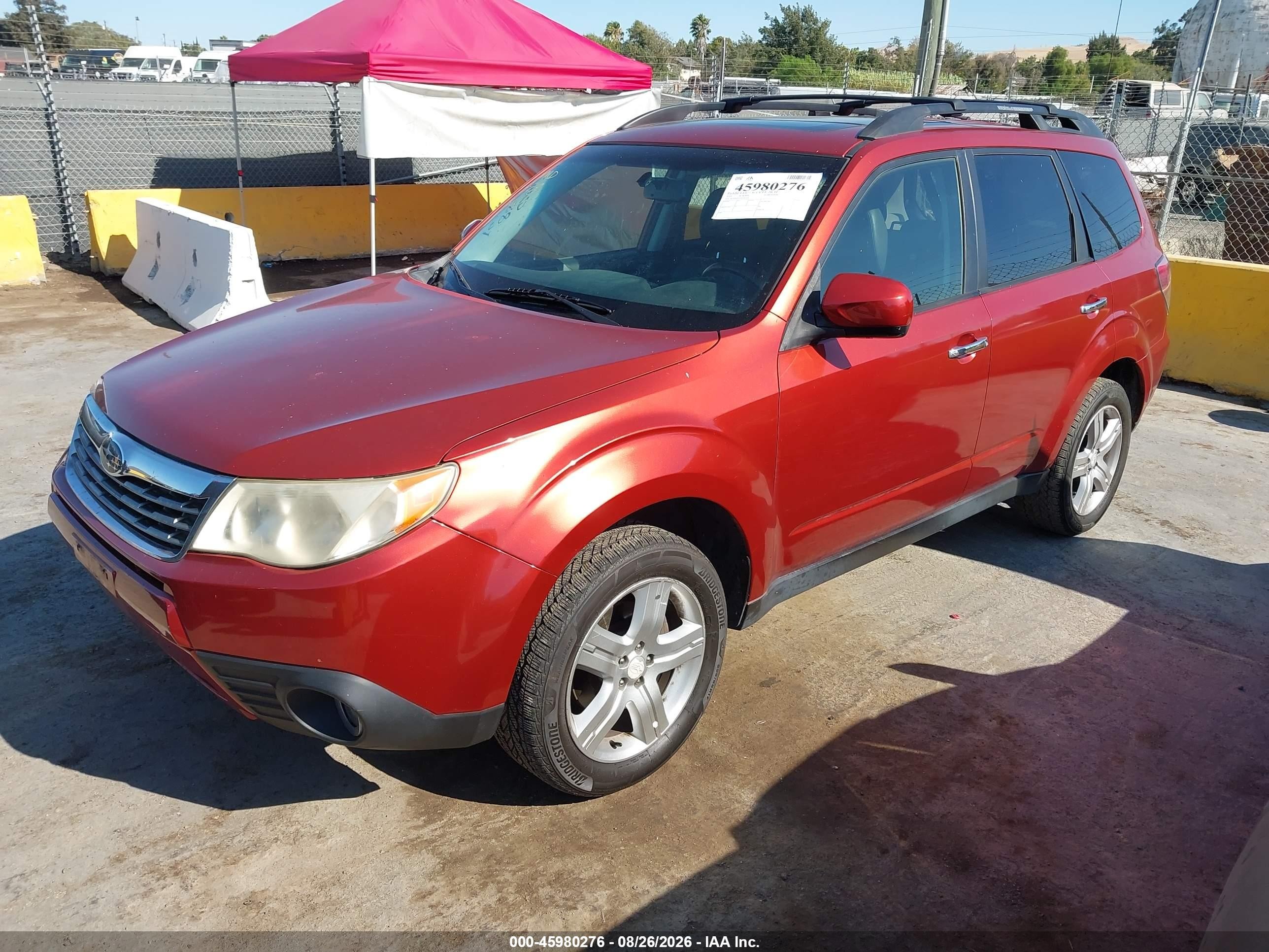 2010 Subaru Forester 2.5x Limited Red vin: JF2SH6DC5AH743153