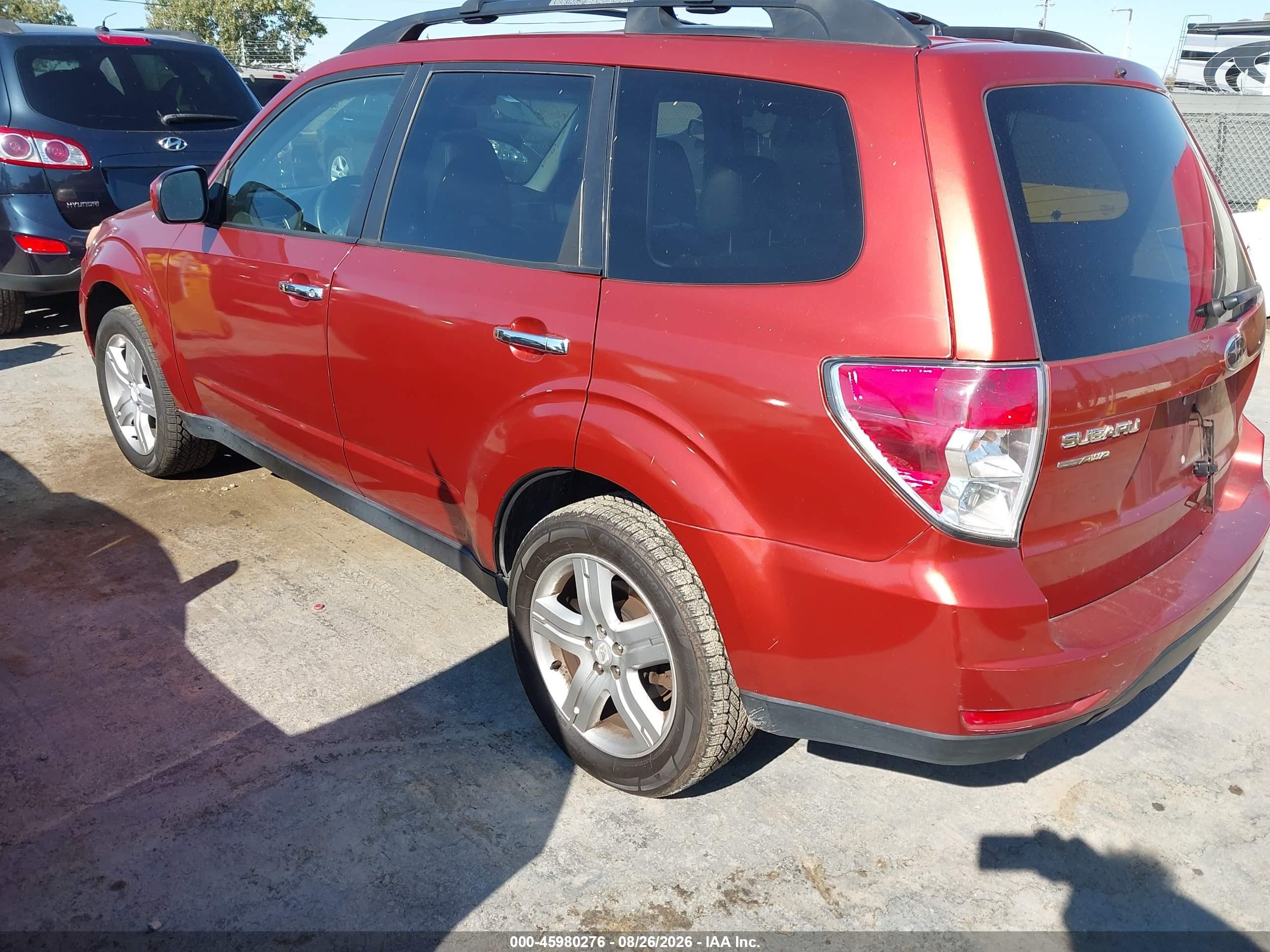 2010 Subaru Forester 2.5x Limited Red vin: JF2SH6DC5AH743153