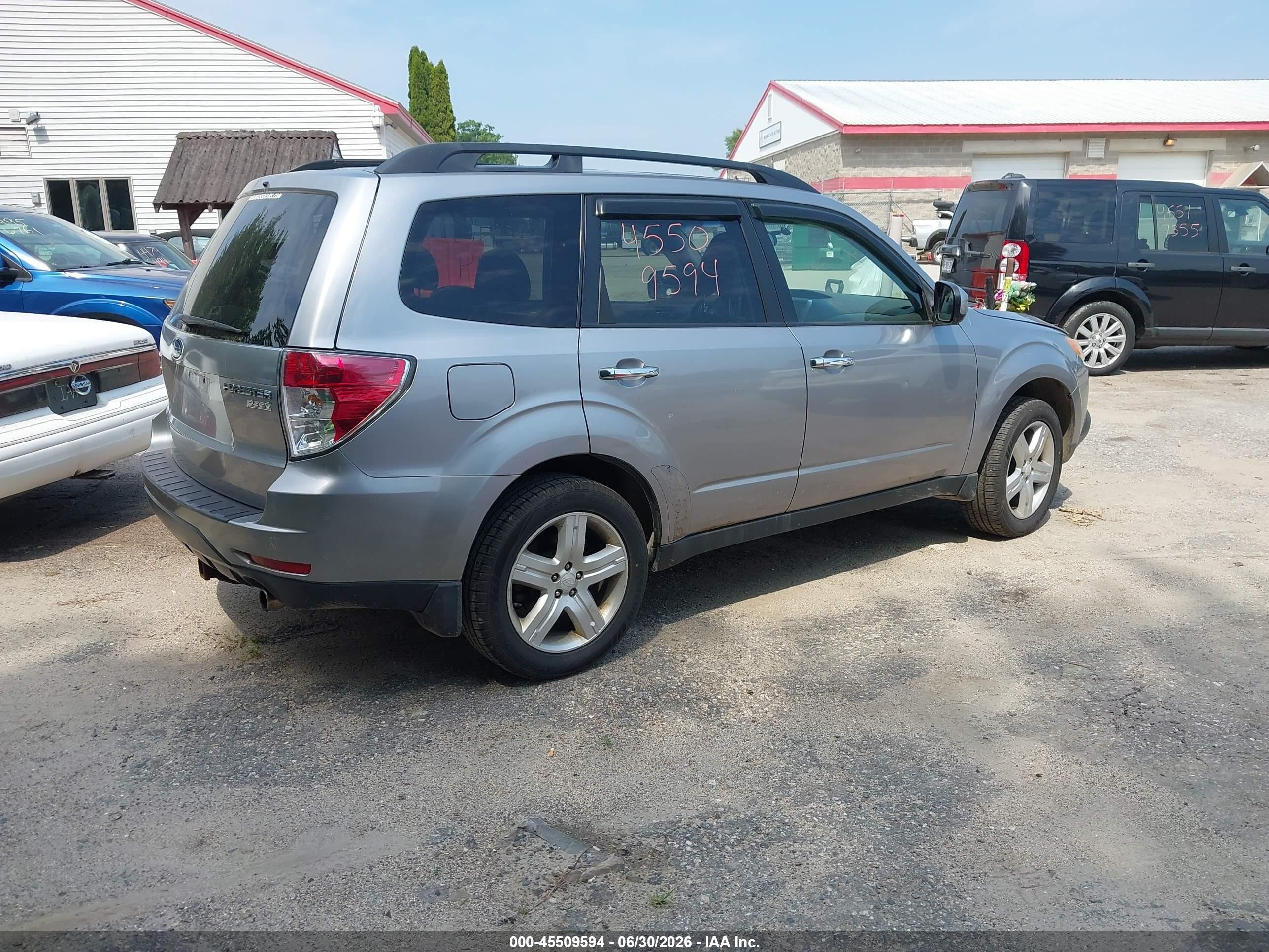 2010 Subaru Forester 2.5x Limited Silver vin: JF2SH6DC5AH780929