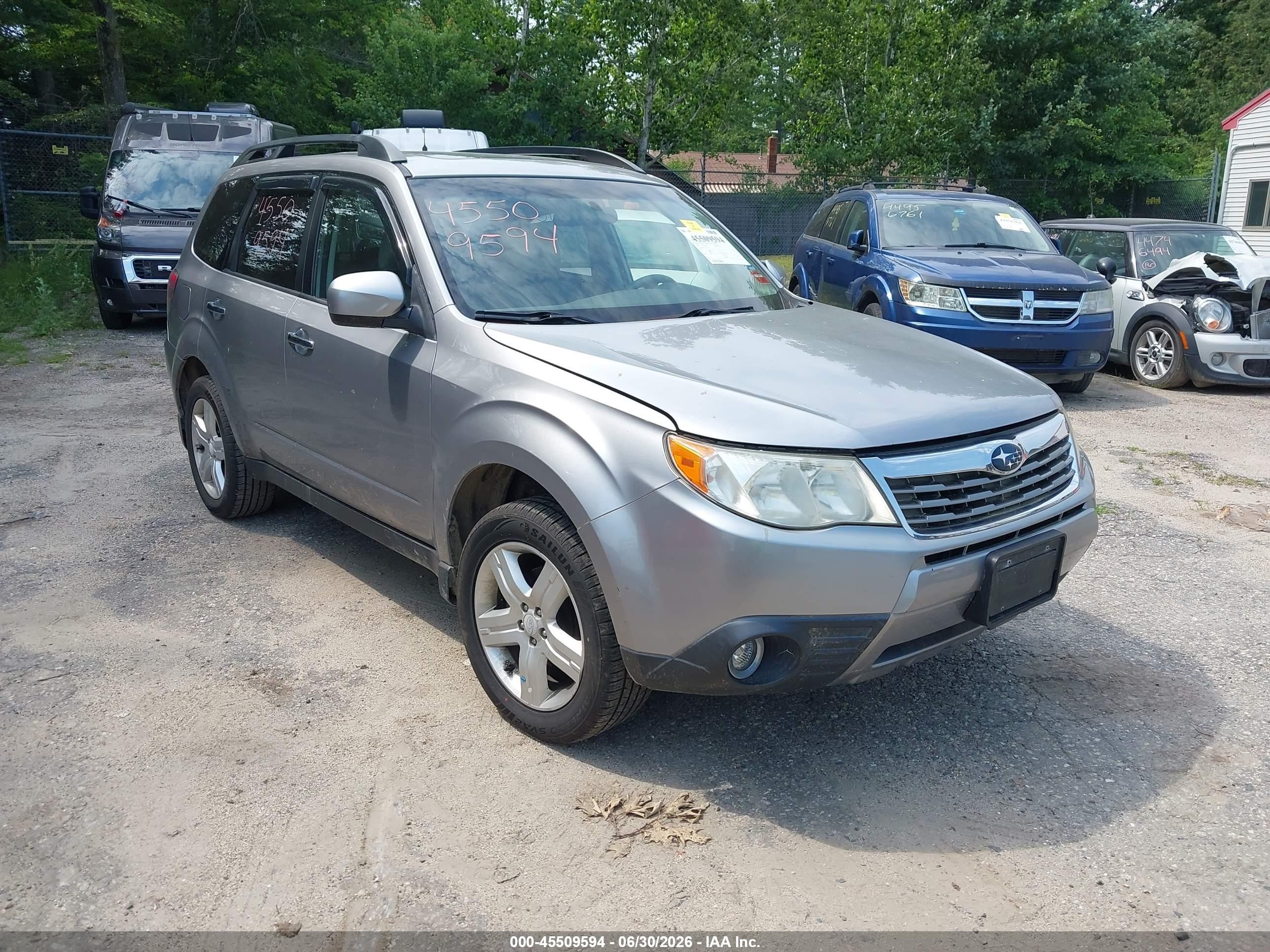2010 Subaru Forester 2.5x Limited Silver vin: JF2SH6DC5AH780929