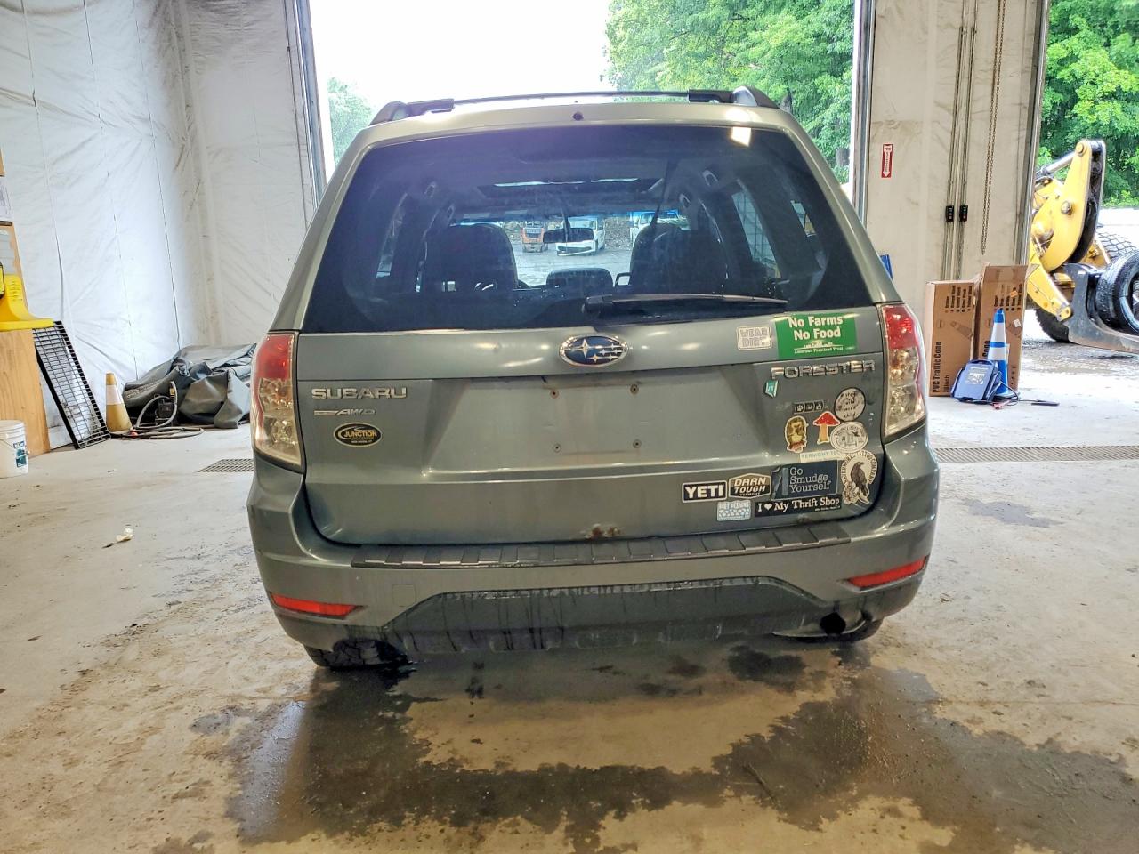 2010 Subaru Forester 2.5x Limited Green vin: JF2SH6DC6AH719072