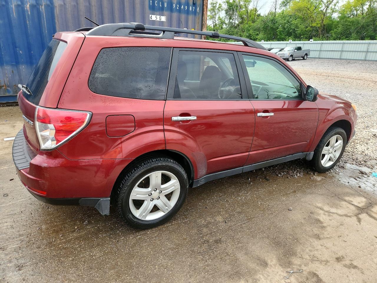 2010 Subaru Forester 2.5x Limited Red vin: JF2SH6DC6AH722442
