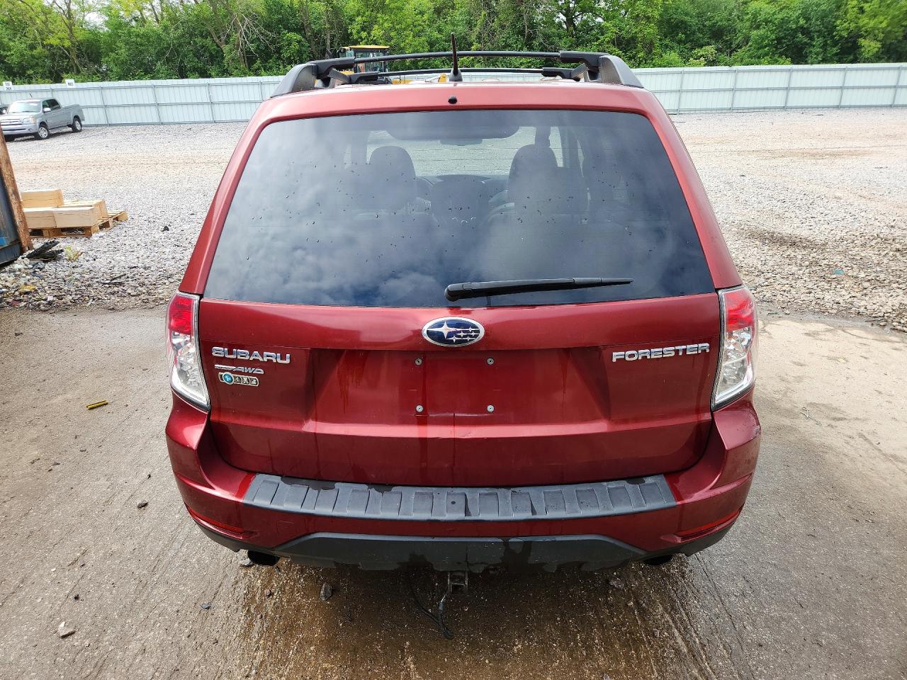 2010 Subaru Forester 2.5x Limited Red vin: JF2SH6DC6AH722442