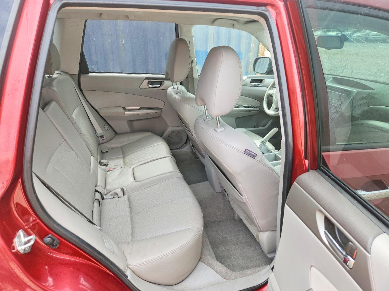 2010 Subaru Forester 2.5x Limited Red vin: JF2SH6DC6AH722442