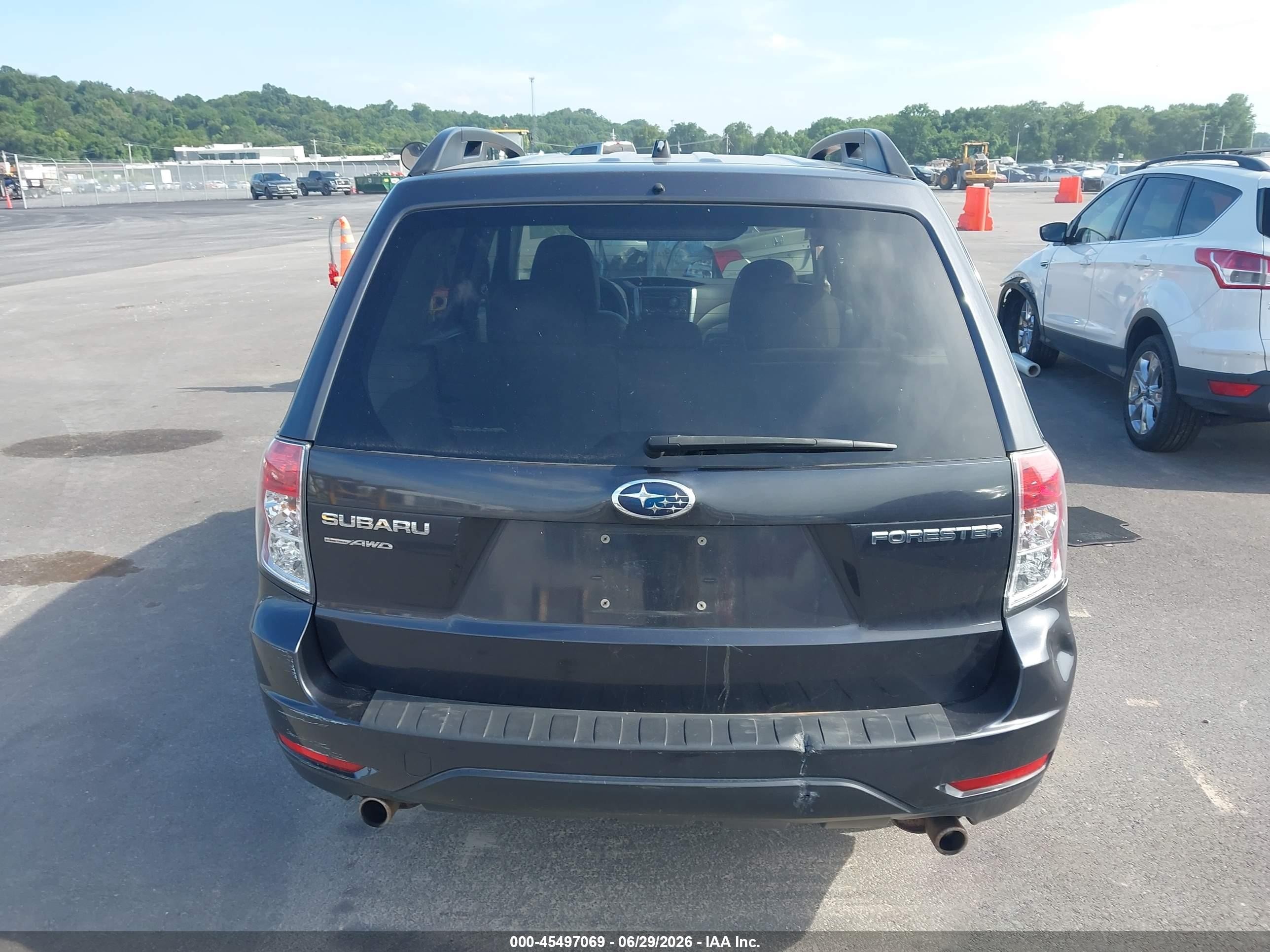 2010 Subaru Forester 2.5x Limited Gray vin: JF2SH6DC6AH785296