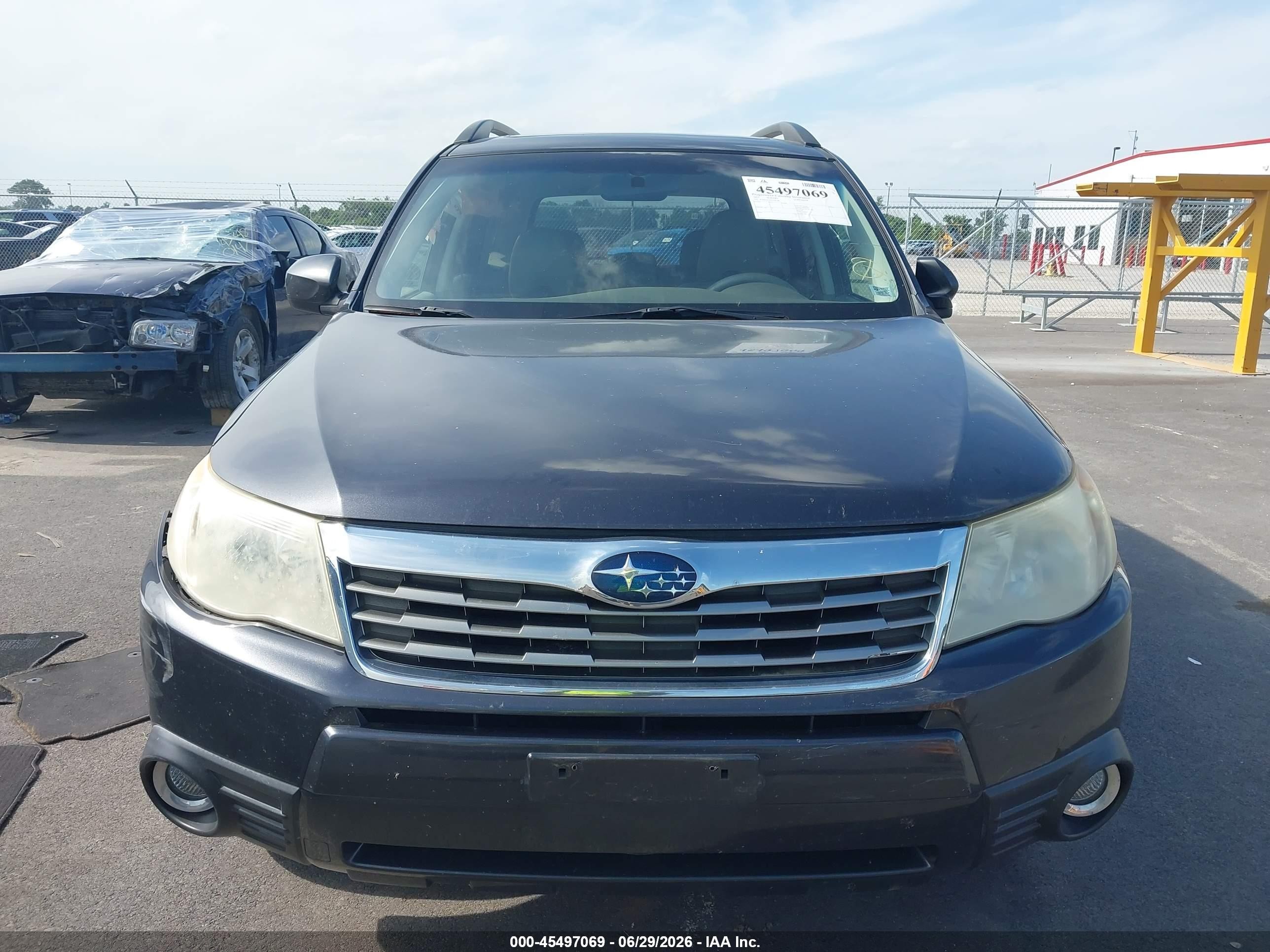 2010 Subaru Forester 2.5x Limited Gray vin: JF2SH6DC6AH785296