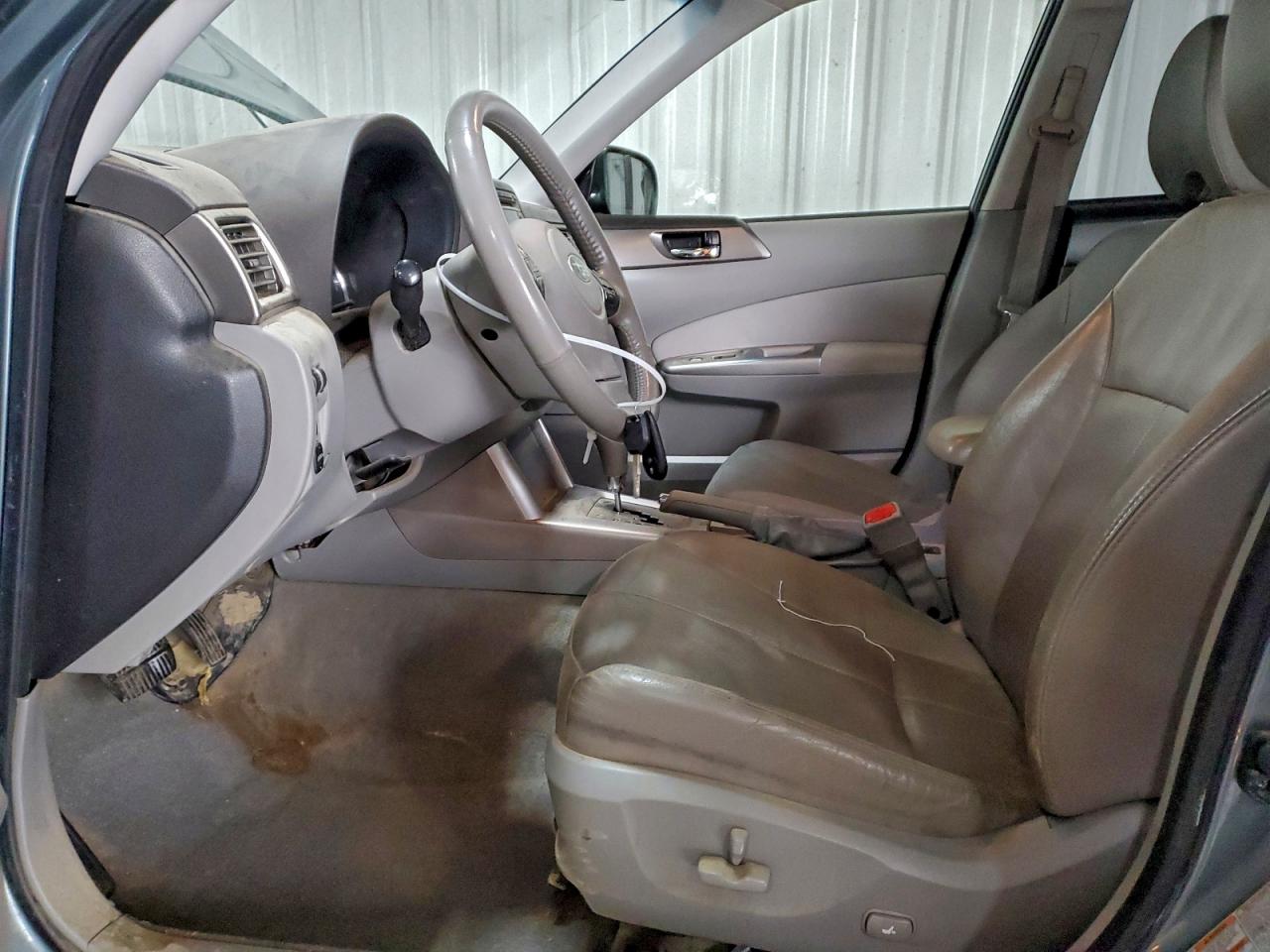 2010 Subaru Forester 2.5x Limited Green vin: JF2SH6DC6AH786335