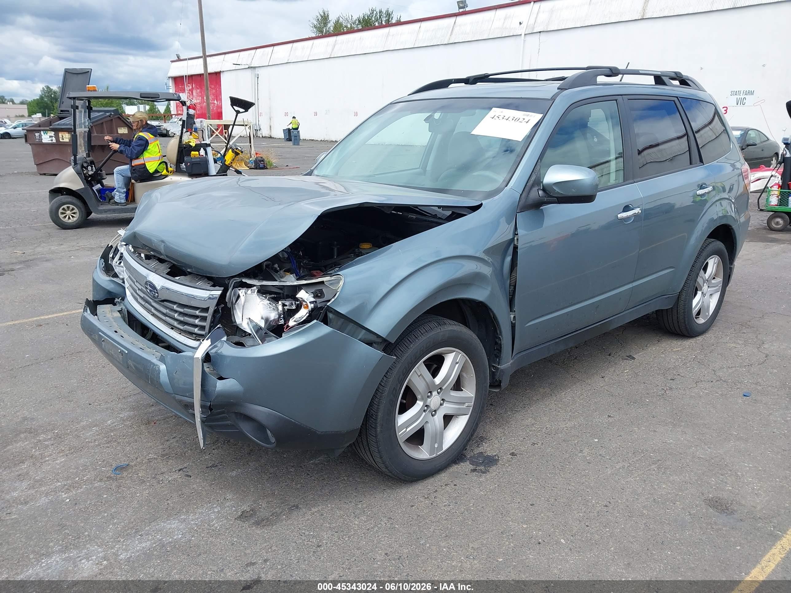 2010 Subaru Forester 2.5x Limited Pewter vin: JF2SH6DC6AH797433