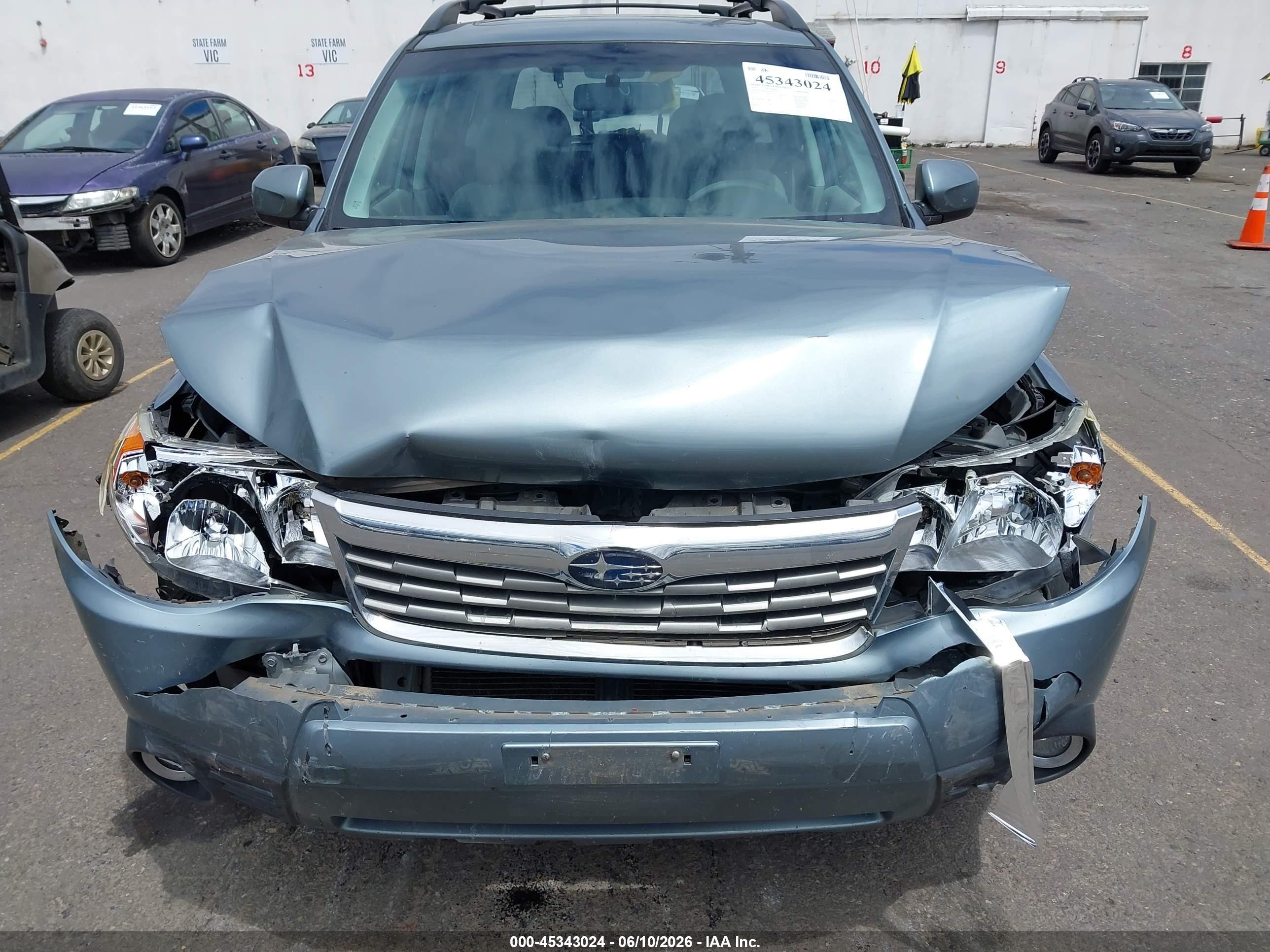 2010 Subaru Forester 2.5x Limited Pewter vin: JF2SH6DC6AH797433