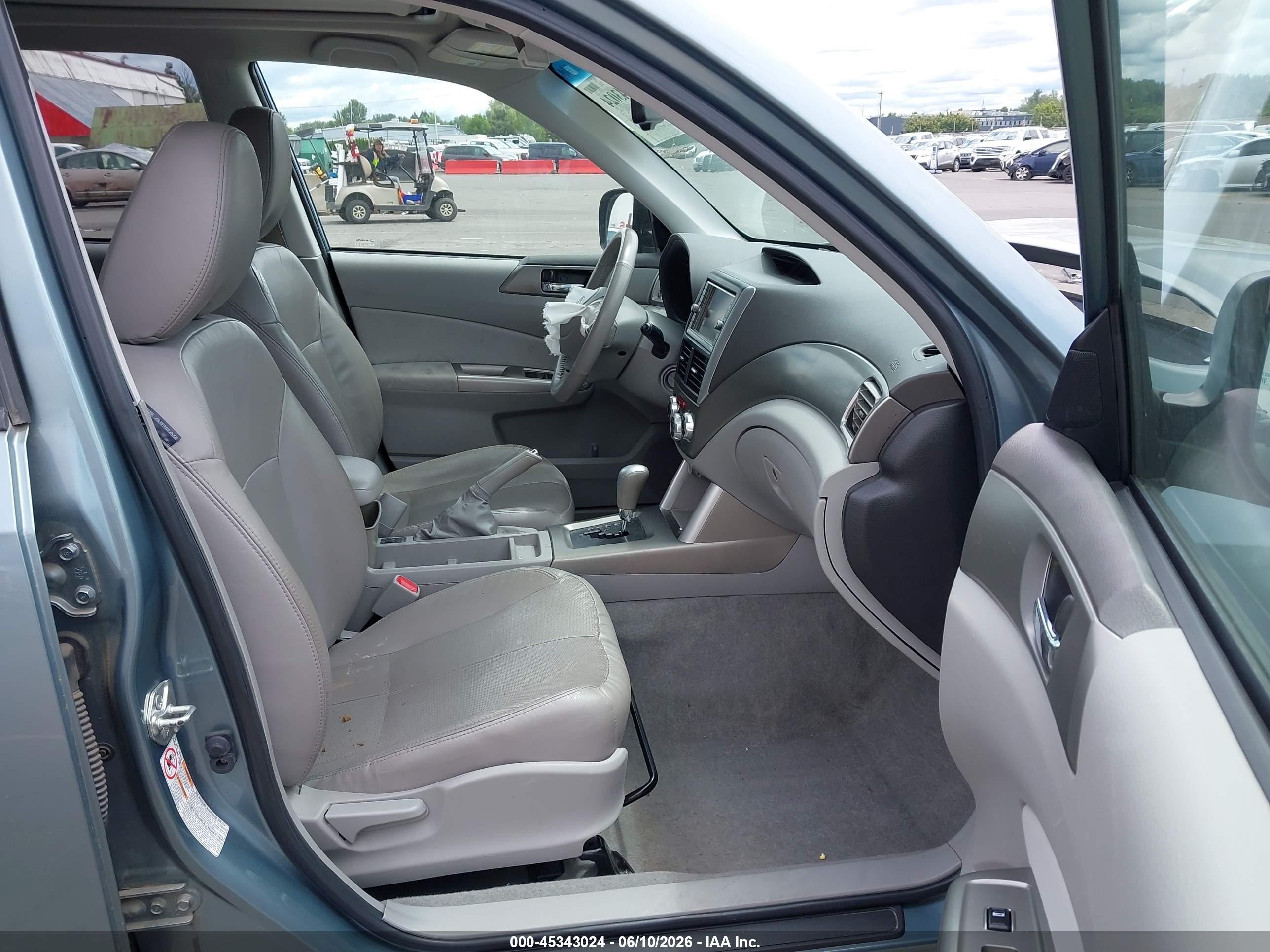2010 Subaru Forester 2.5x Limited Pewter vin: JF2SH6DC6AH797433