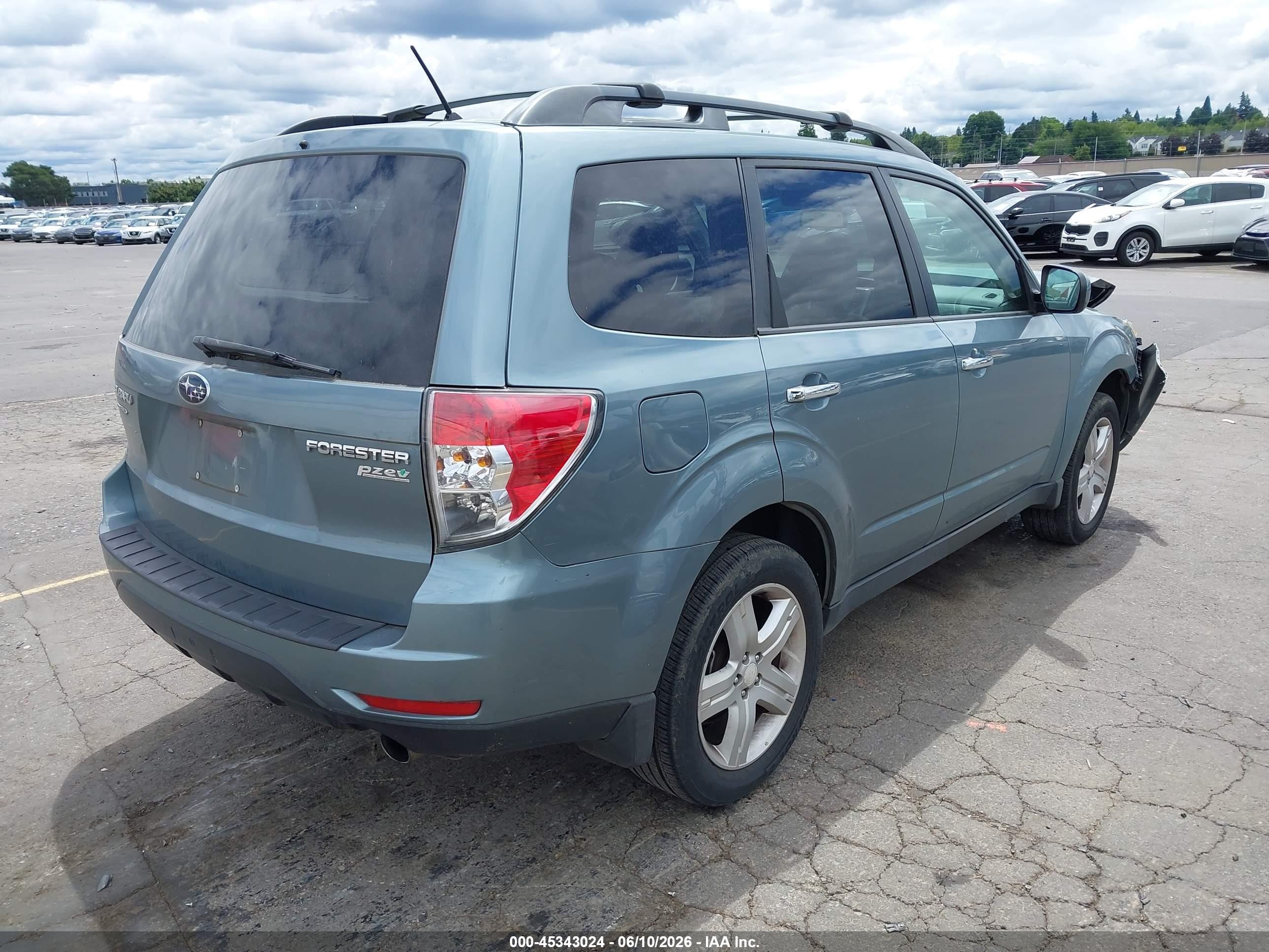 2010 Subaru Forester 2.5x Limited Pewter vin: JF2SH6DC6AH797433