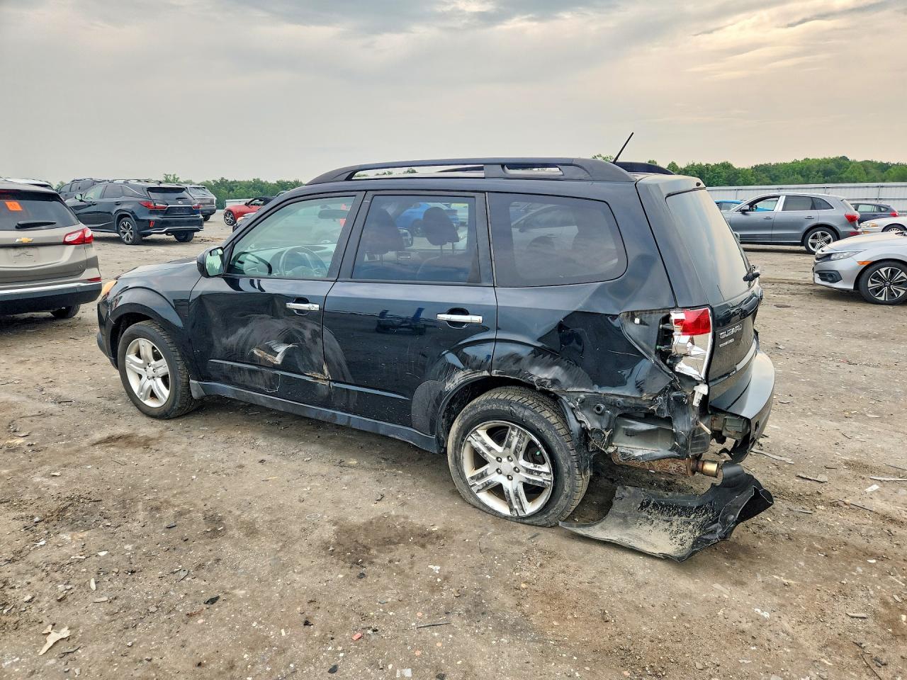 2010 Subaru Forester 2.5x Limited Черный vin: JF2SH6DC6AH803697