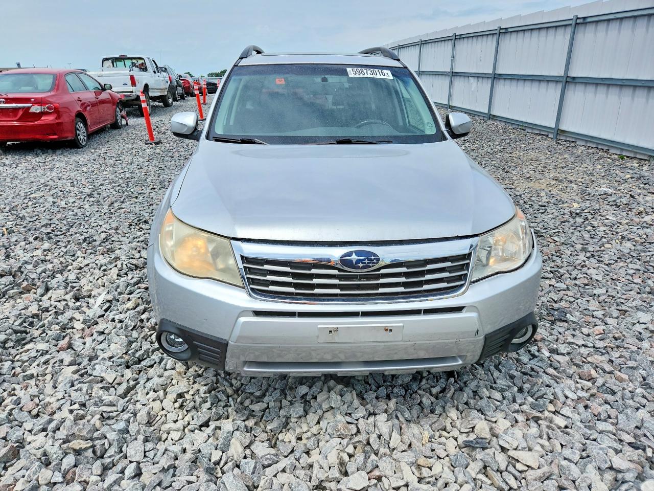 2010 Subaru Forester 2.5x Limited Silver vin: JF2SH6DC7AH777210