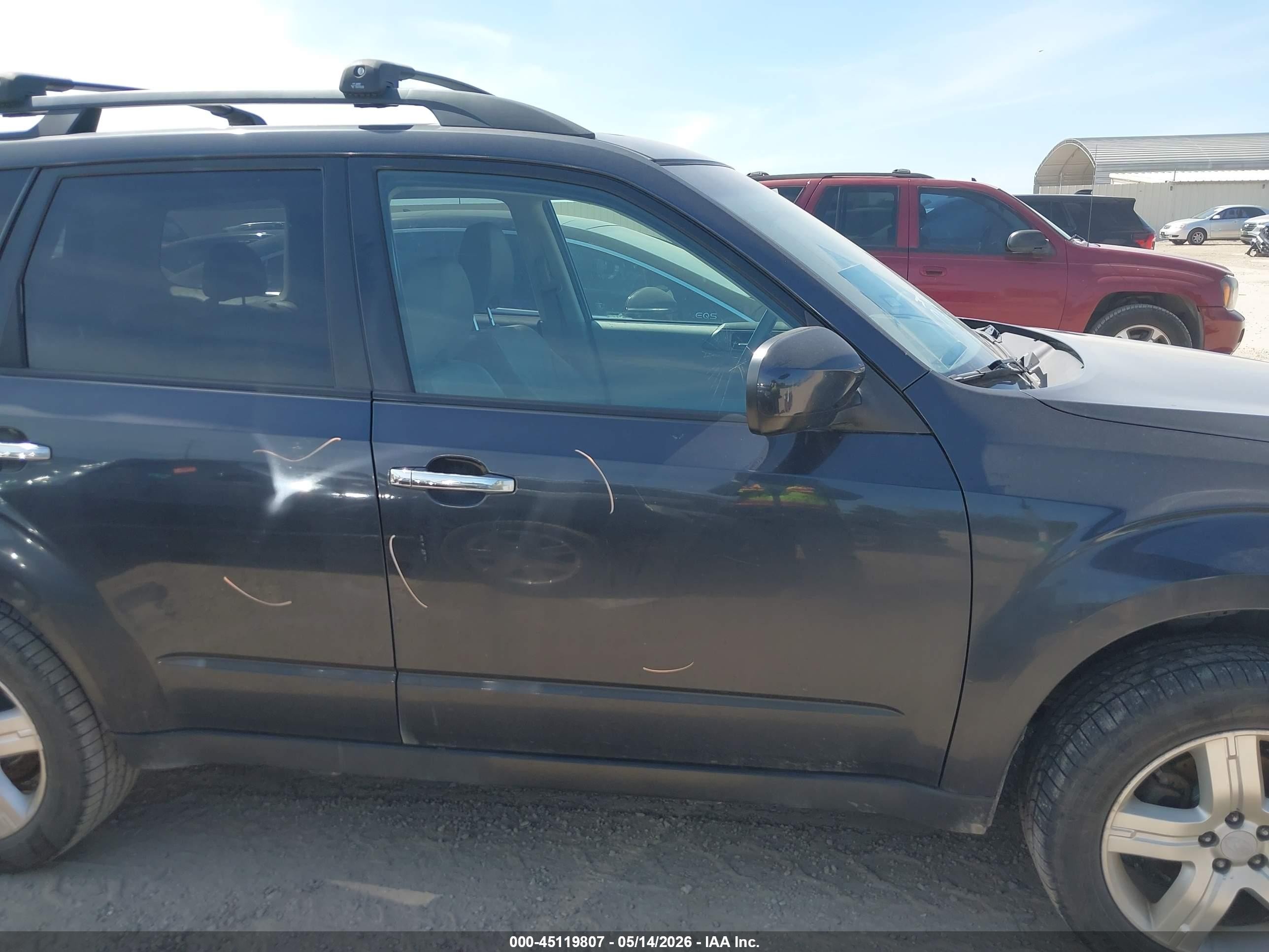 2010 Subaru Forester 2.5x Limited Серый vin: JF2SH6DC7AH913870