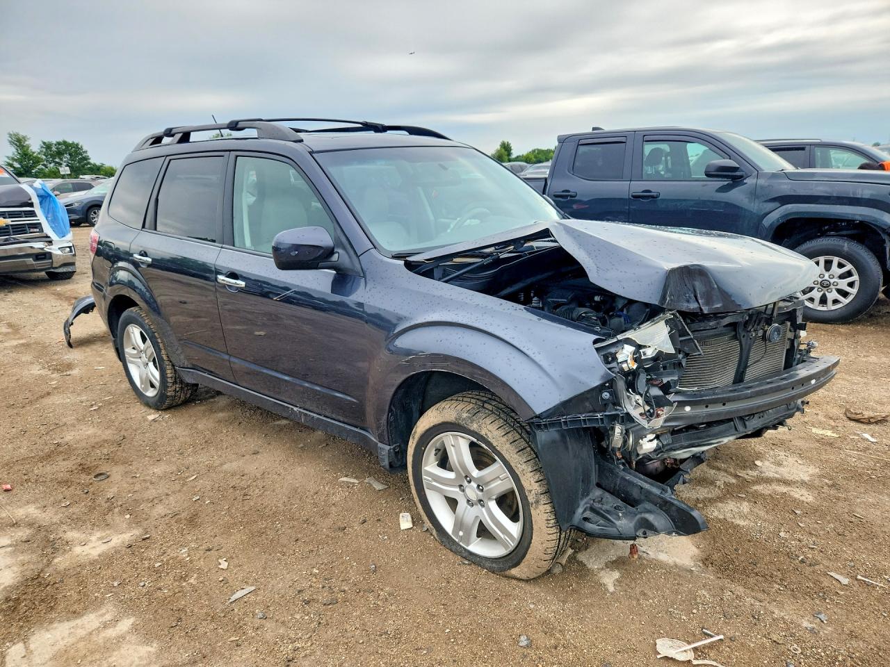 2010 Subaru Forester 2.5x Limited Серый vin: JF2SH6DC7AH916574