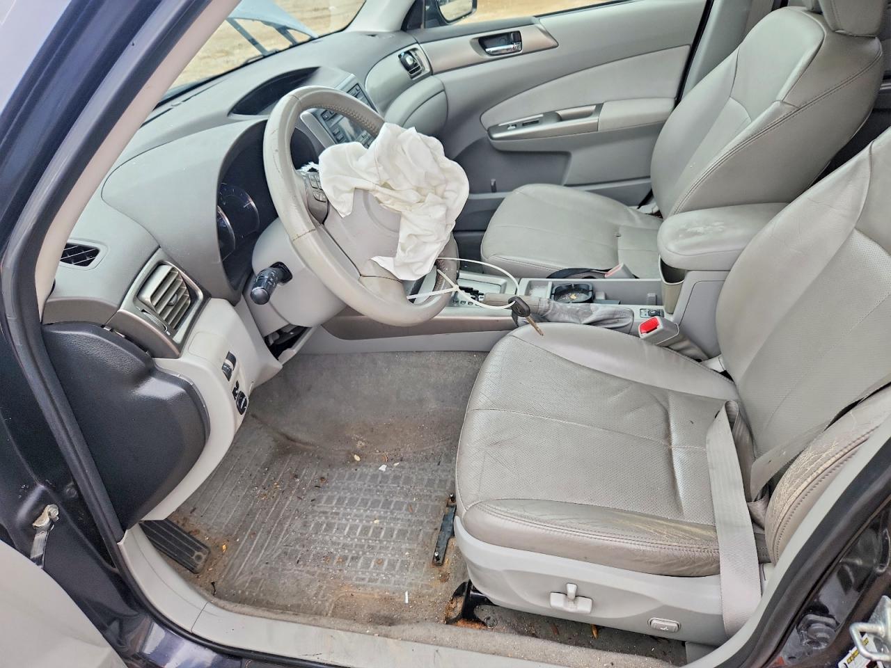 2010 Subaru Forester 2.5x Limited Серый vin: JF2SH6DC7AH916574