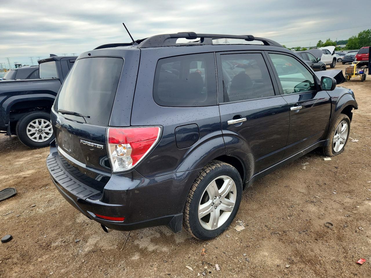 2010 Subaru Forester 2.5x Limited Серый vin: JF2SH6DC7AH916574
