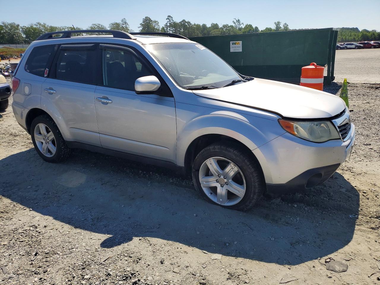2010 Subaru Forester 2.5x Limited Silver vin: JF2SH6DC8AH706128