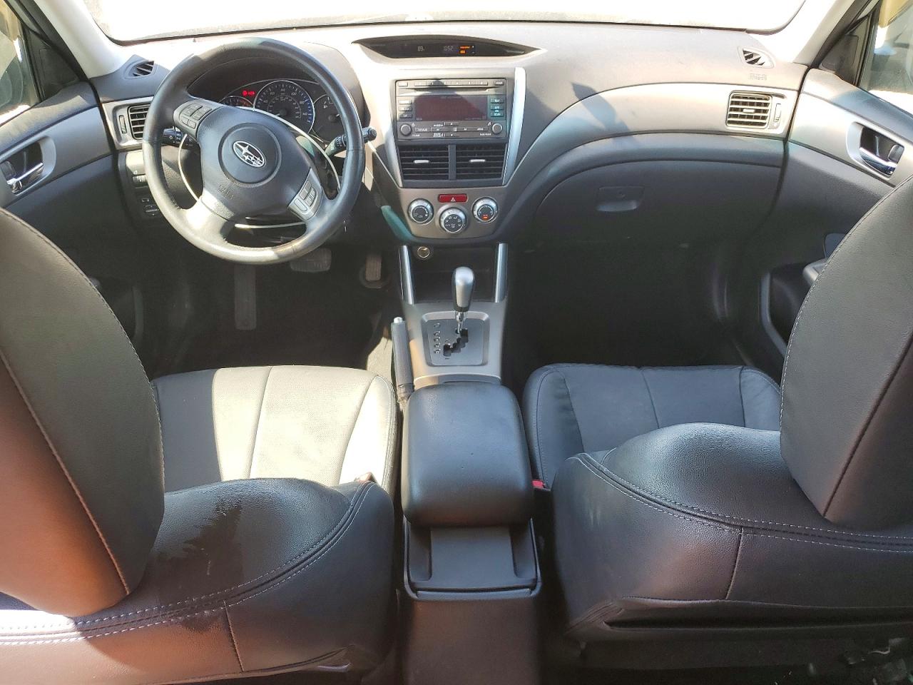 2010 Subaru Forester 2.5x Limited Silver vin: JF2SH6DC8AH706128