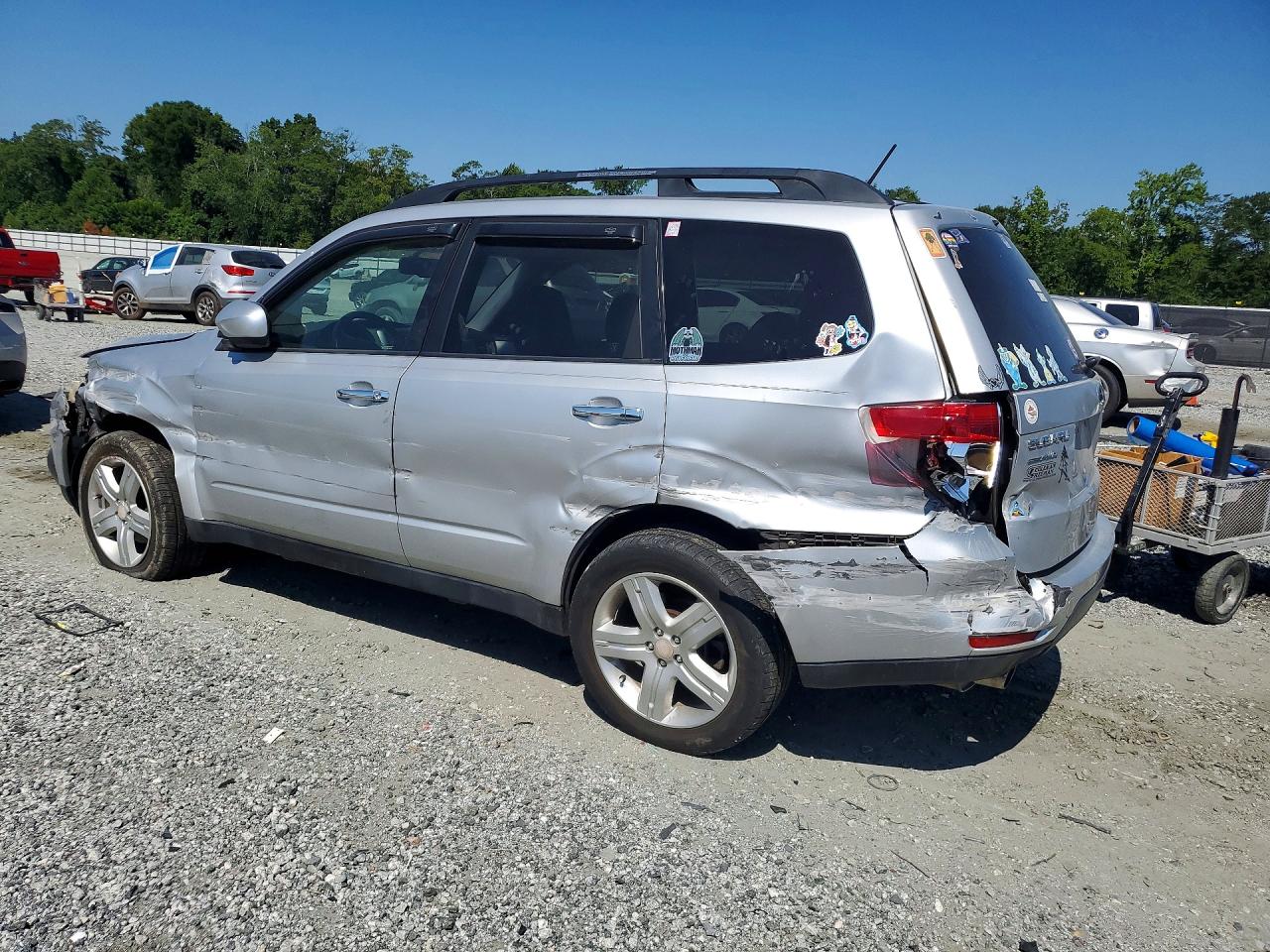 2010 Subaru Forester 2.5x Limited Silver vin: JF2SH6DC8AH706128