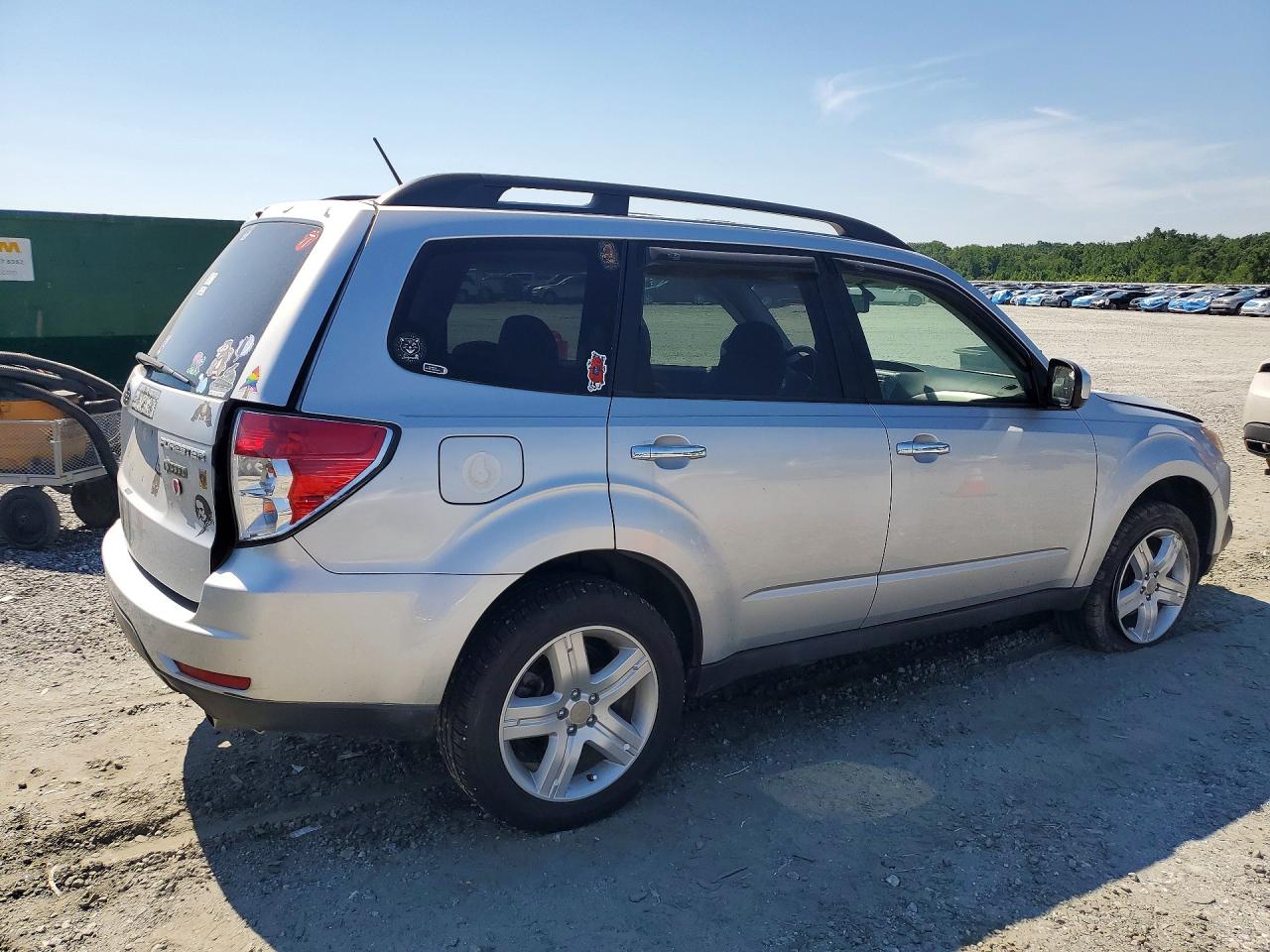 2010 Subaru Forester 2.5x Limited Silver vin: JF2SH6DC8AH706128