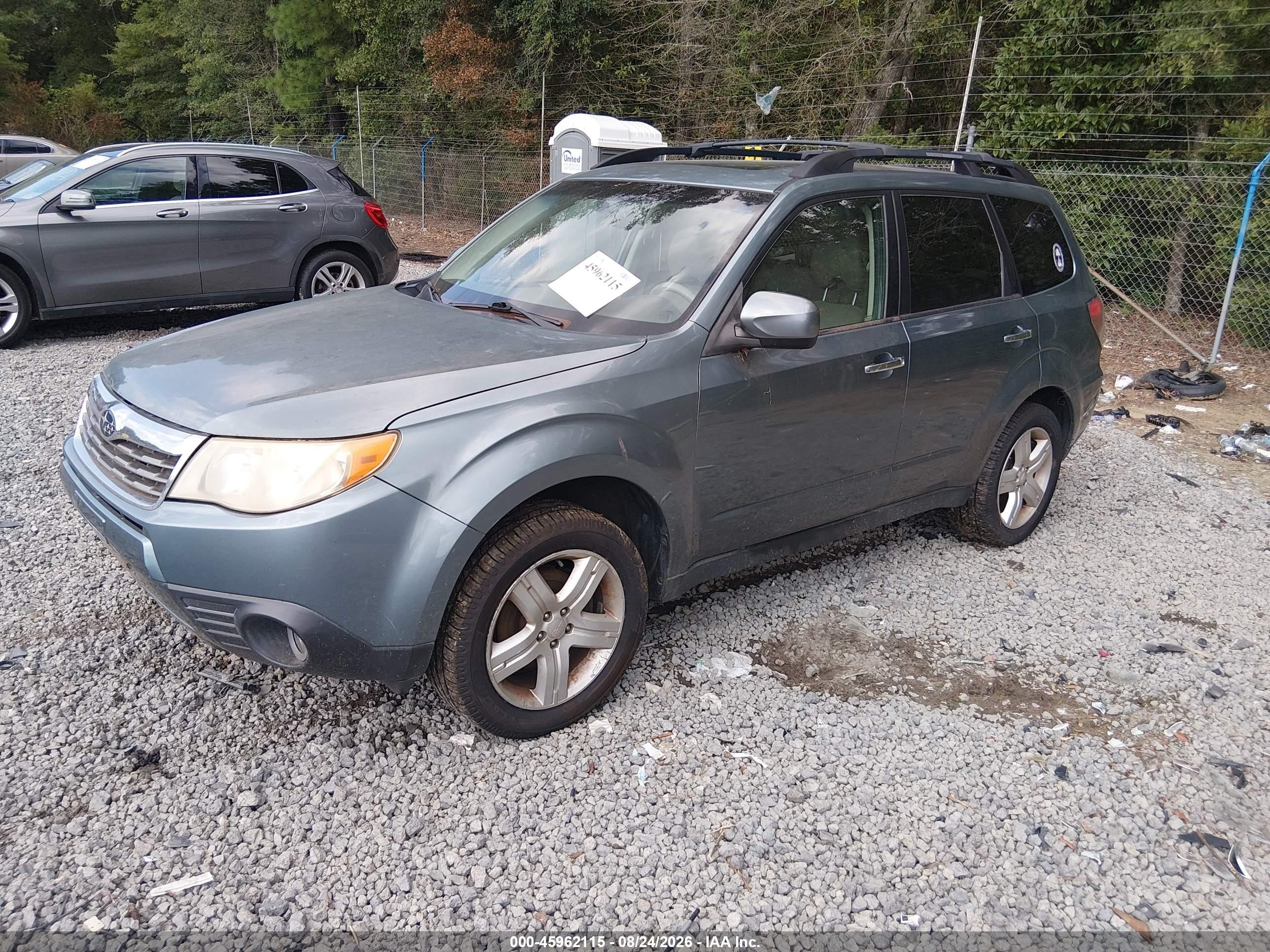 2010 Subaru Forester 2.5x Limited Light Blue vin: JF2SH6DC8AH719090