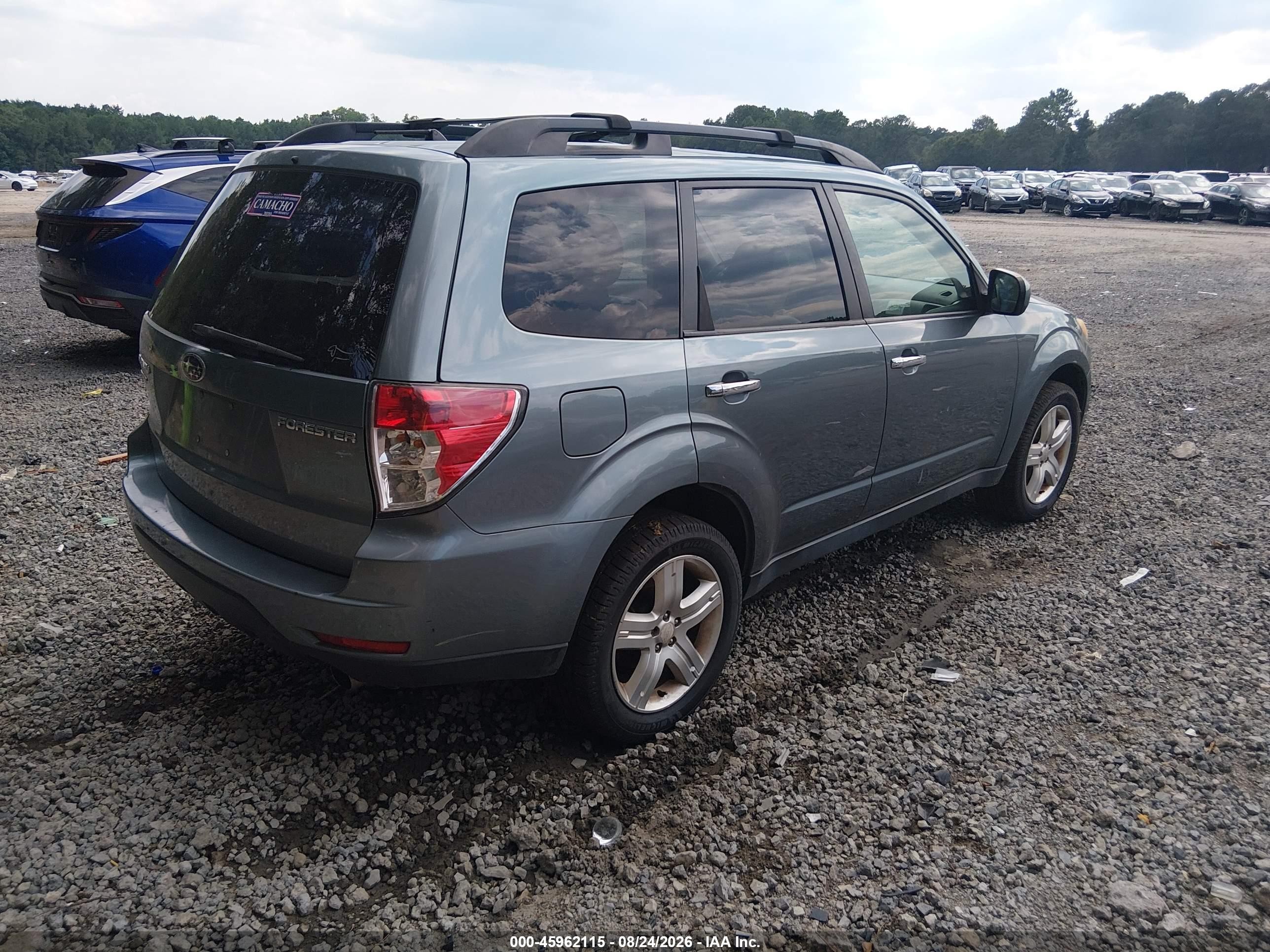 2010 Subaru Forester 2.5x Limited Light Blue vin: JF2SH6DC8AH719090