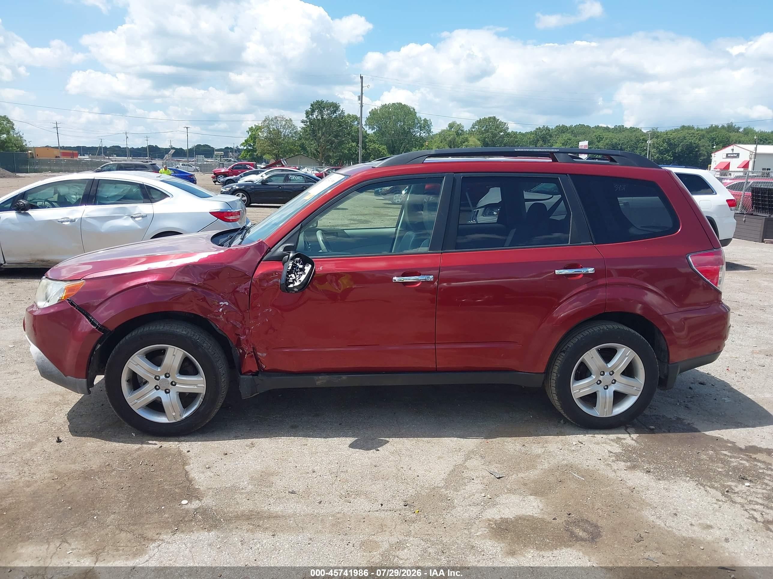 2010 Subaru Forester 2.5x Limited Red vin: JF2SH6DC8AH747844