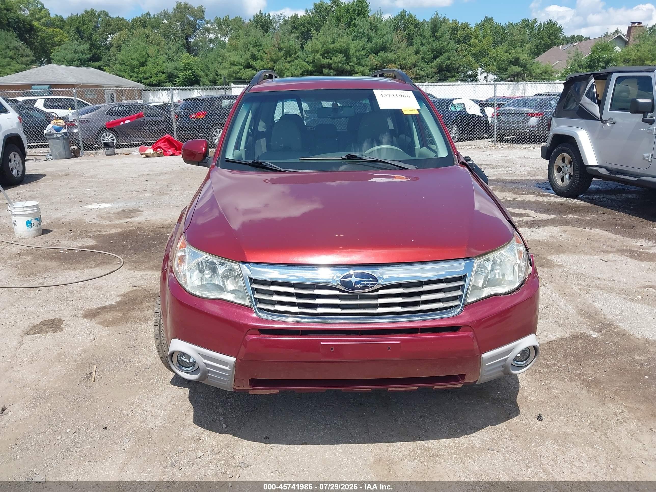 2010 Subaru Forester 2.5x Limited Red vin: JF2SH6DC8AH747844