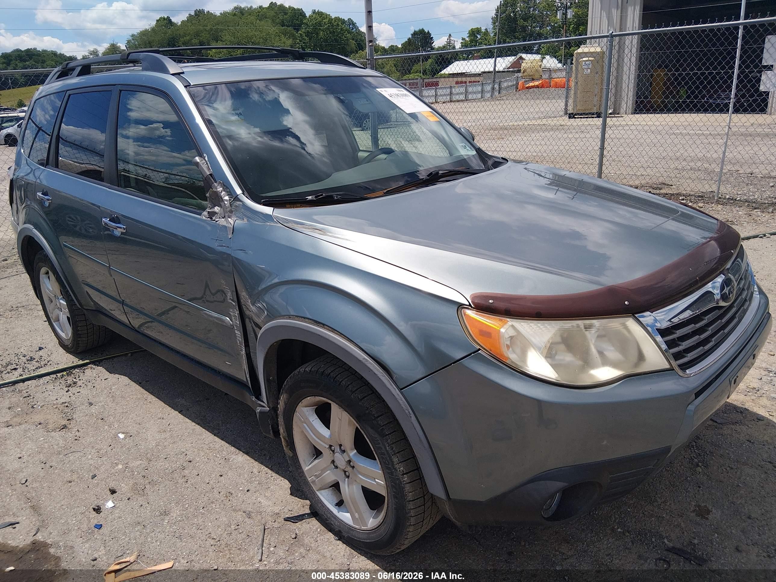 2010 Subaru Forester 2.5x Limited Light Blue vin: JF2SH6DC8AH757774
