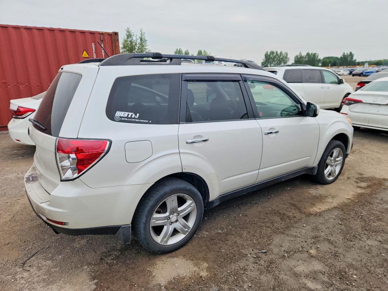 2010 Subaru Forester 2.5x Limited White vin: JF2SH6DC8AH794632