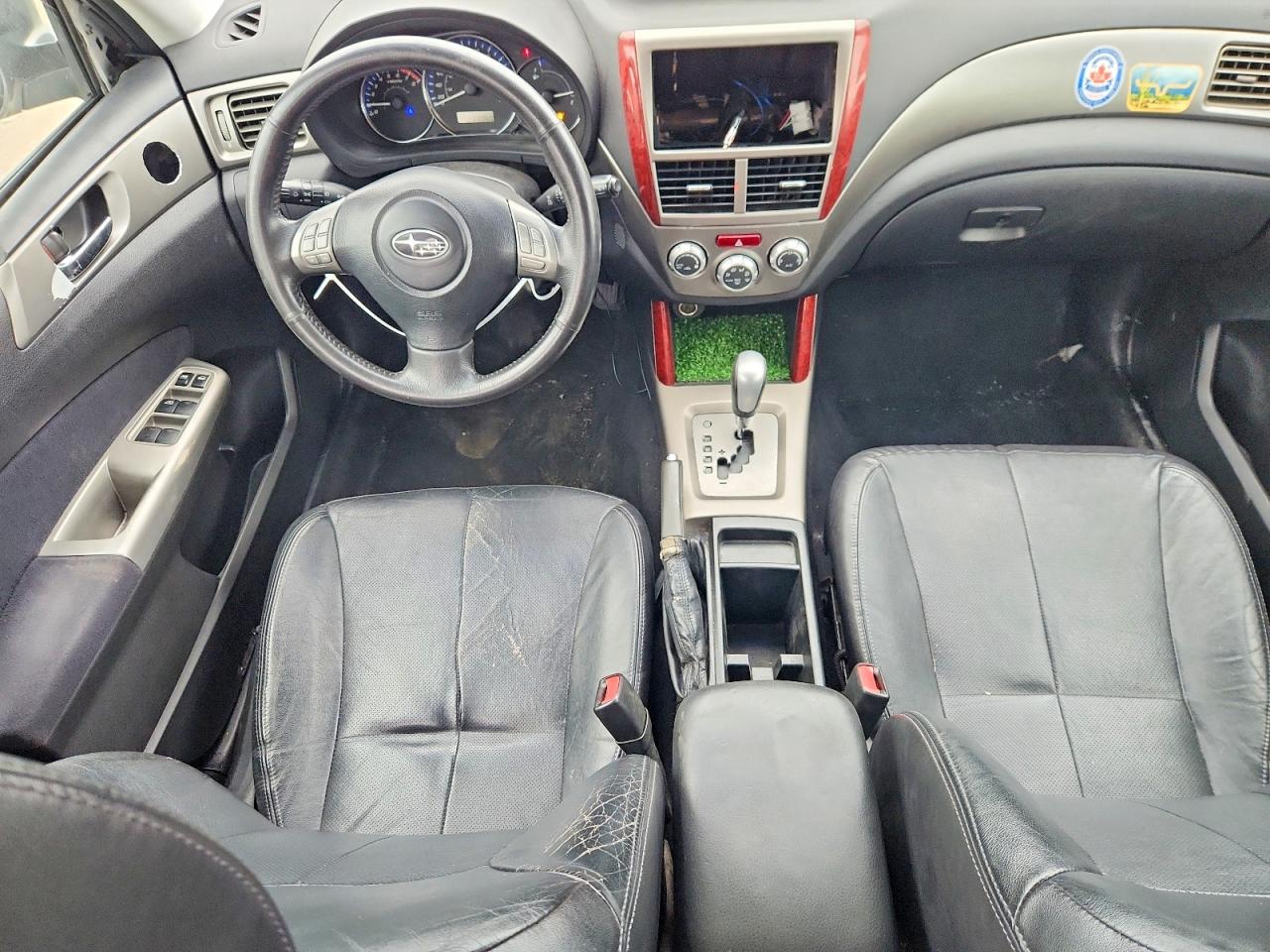 2010 Subaru Forester 2.5x Limited White vin: JF2SH6DC8AH794632
