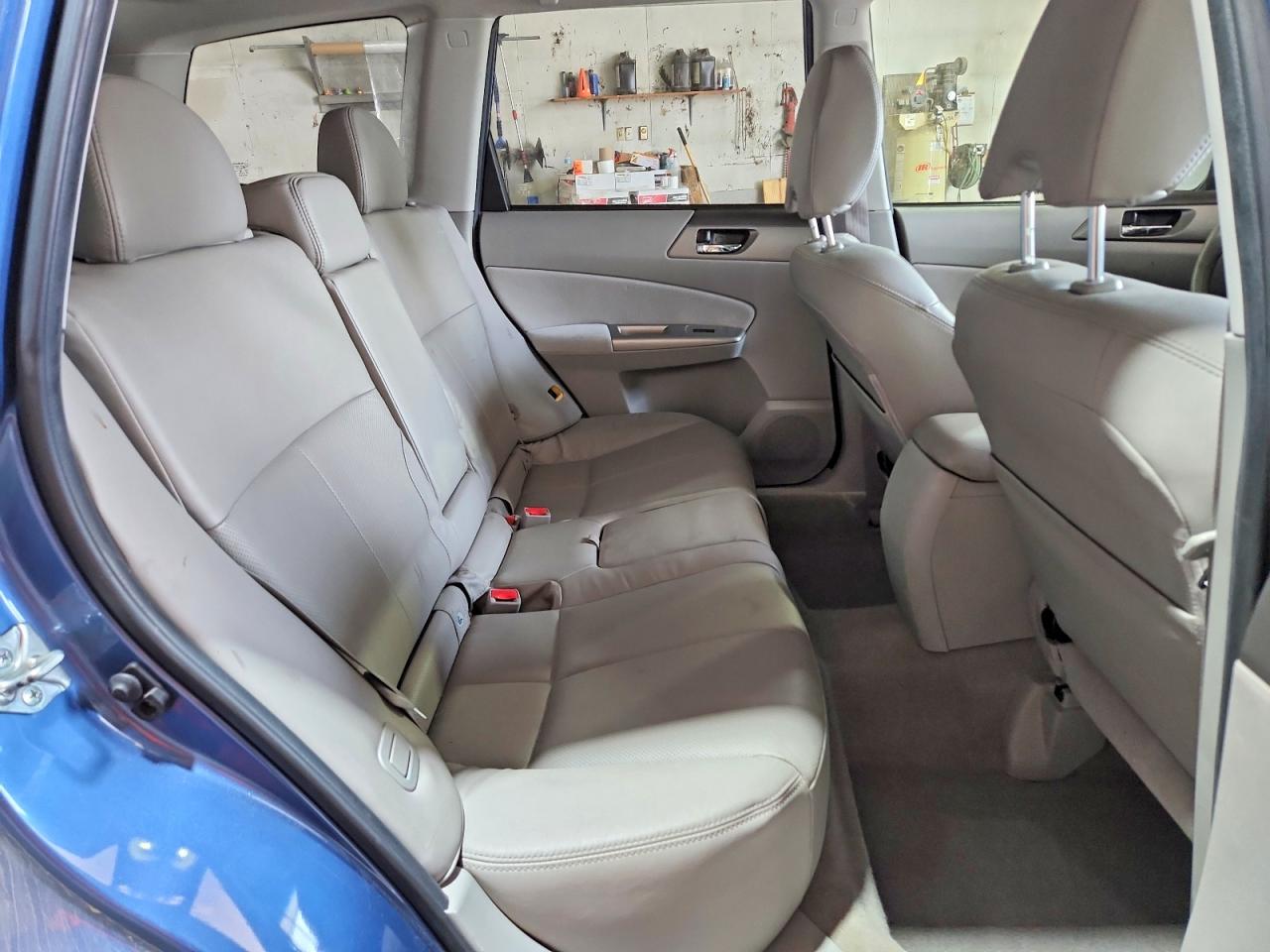 2010 Subaru Forester 2.5x Limited Blue vin: JF2SH6DC8AH806195