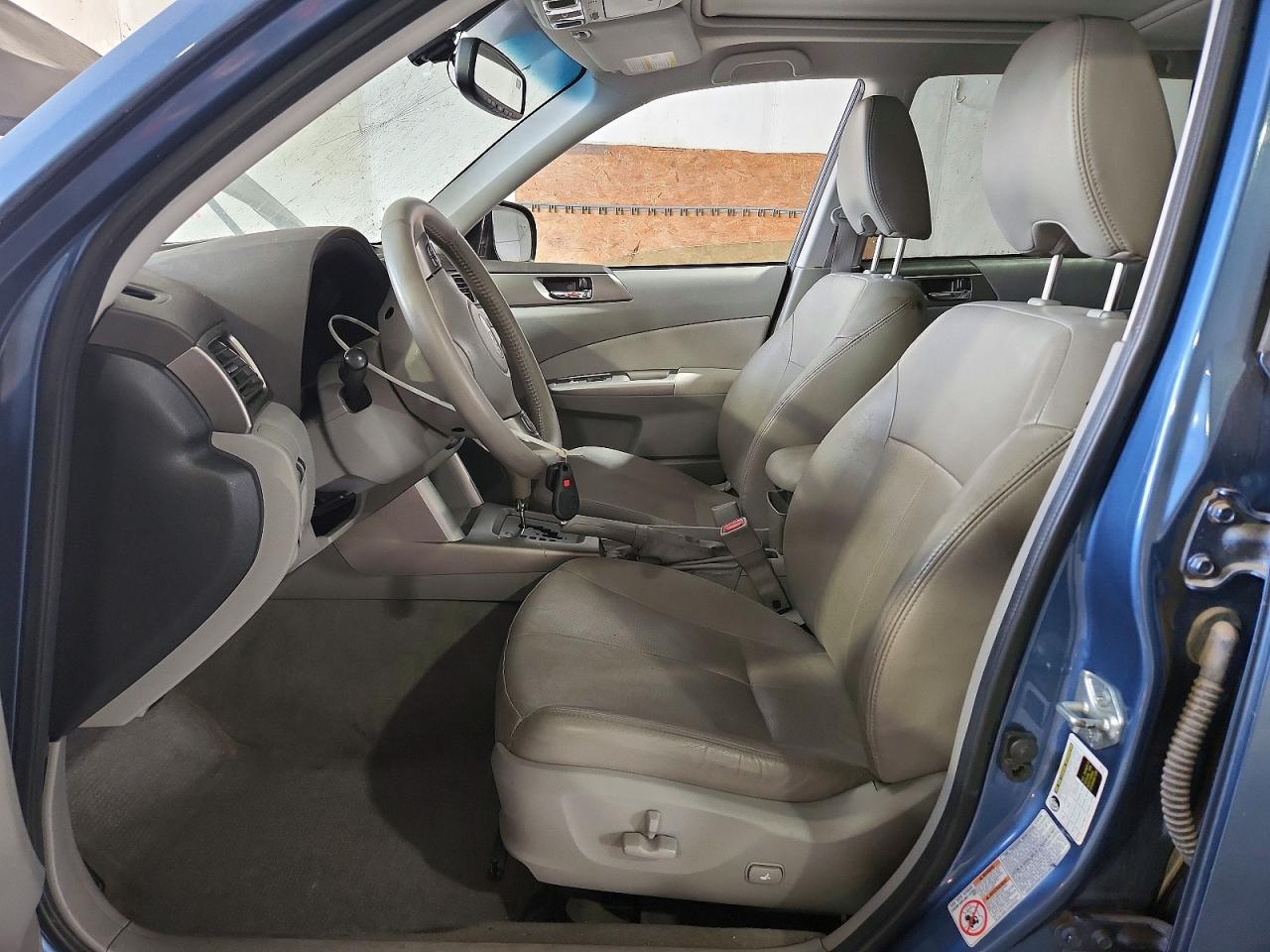 2010 Subaru Forester 2.5x Limited Blue vin: JF2SH6DC8AH806195