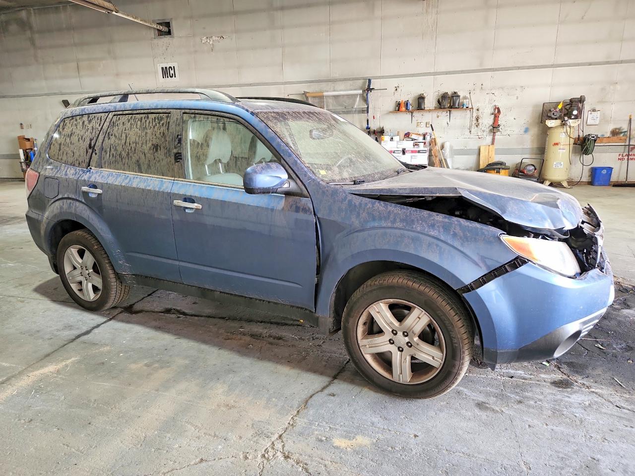 2010 Subaru Forester 2.5x Limited Blue vin: JF2SH6DC8AH806195