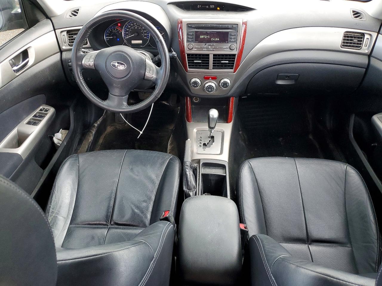 2010 Subaru Forester 2.5x Limited Silver vin: JF2SH6DCXAH702727