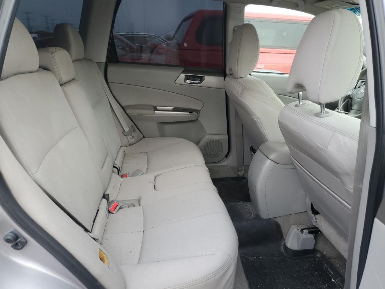 2010 Subaru Forester 2.5xt Silver vin: JF2SH6EC0AH726498