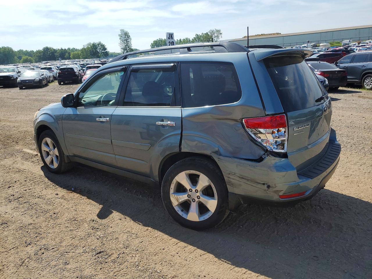 2010 Subaru Forester 2.5xt Blue vin: JF2SH6EC3AH763268