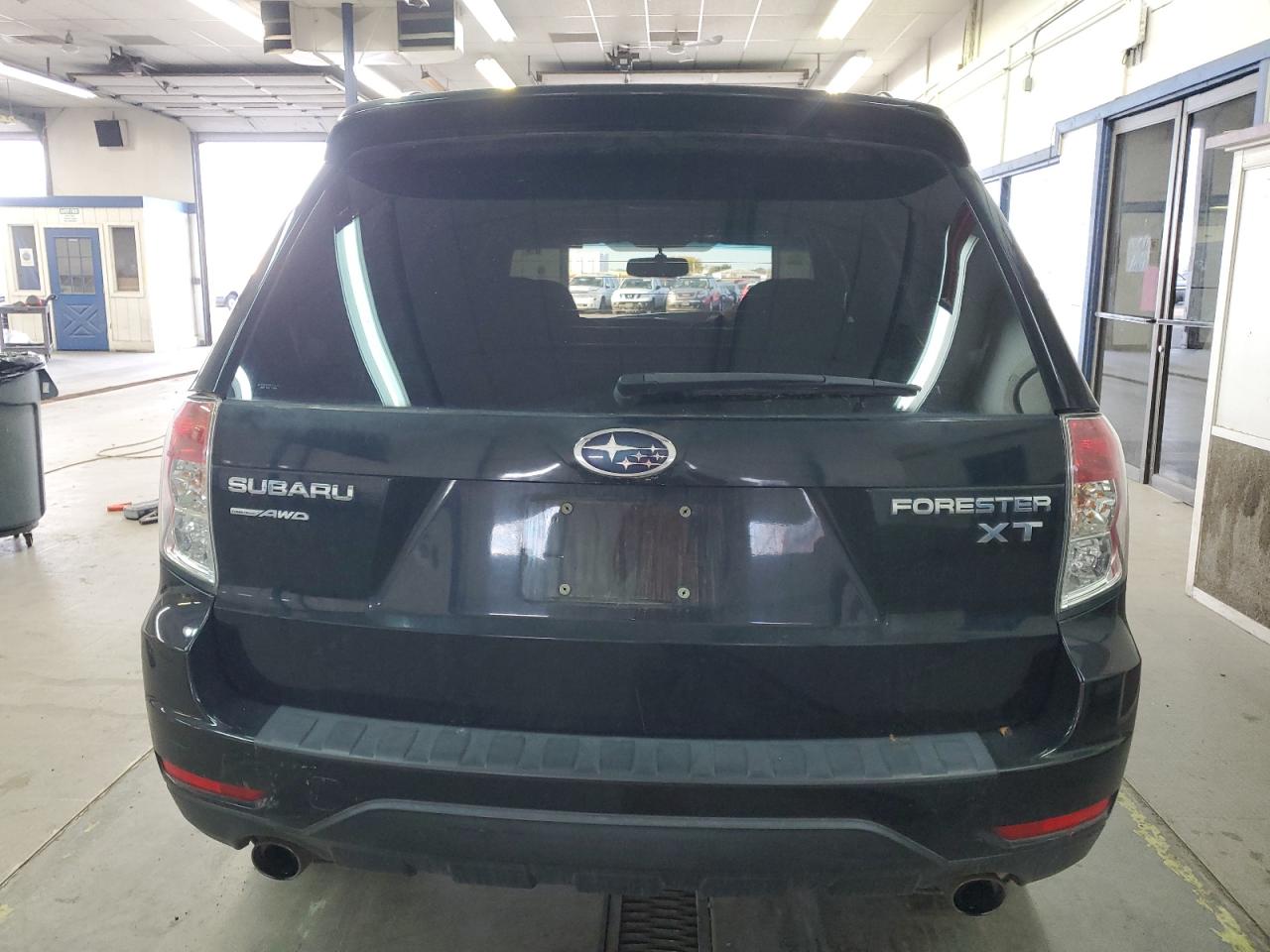 2010 Subaru Forester 2.5xt Black vin: JF2SH6EC5AH744883