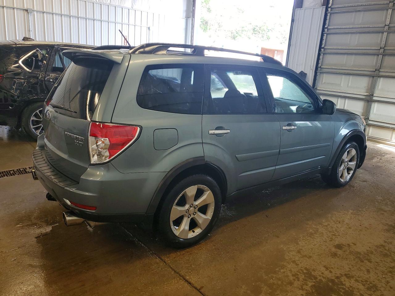 2010 Subaru Forester 2.5xt Green vin: JF2SH6EC6AH803262